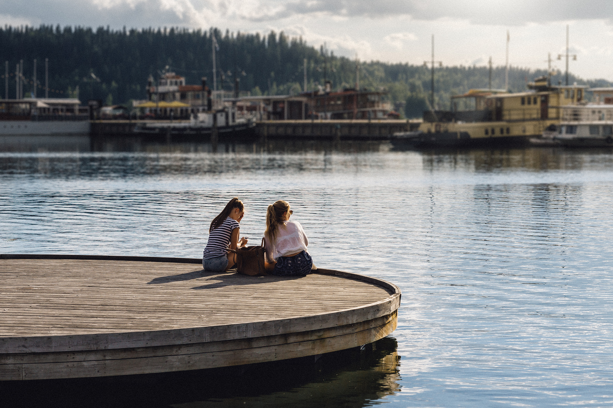 Sony SLT-A77 + Tamron SP 24-70mm F2.8 Di VC USD sample photo. Finnish girls sunbathing photography