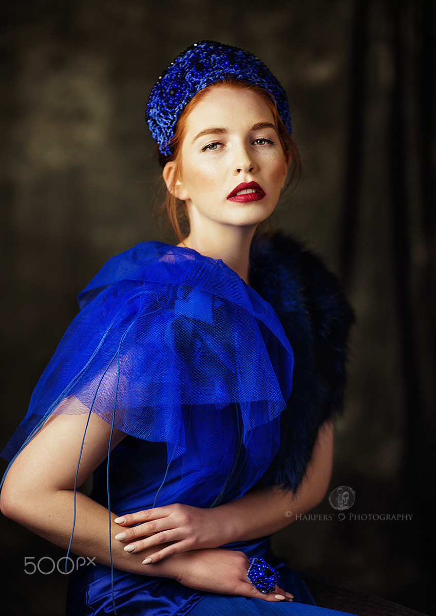 Sigma 85mm F1.4 EX DG HSM sample photo. Portrait photography