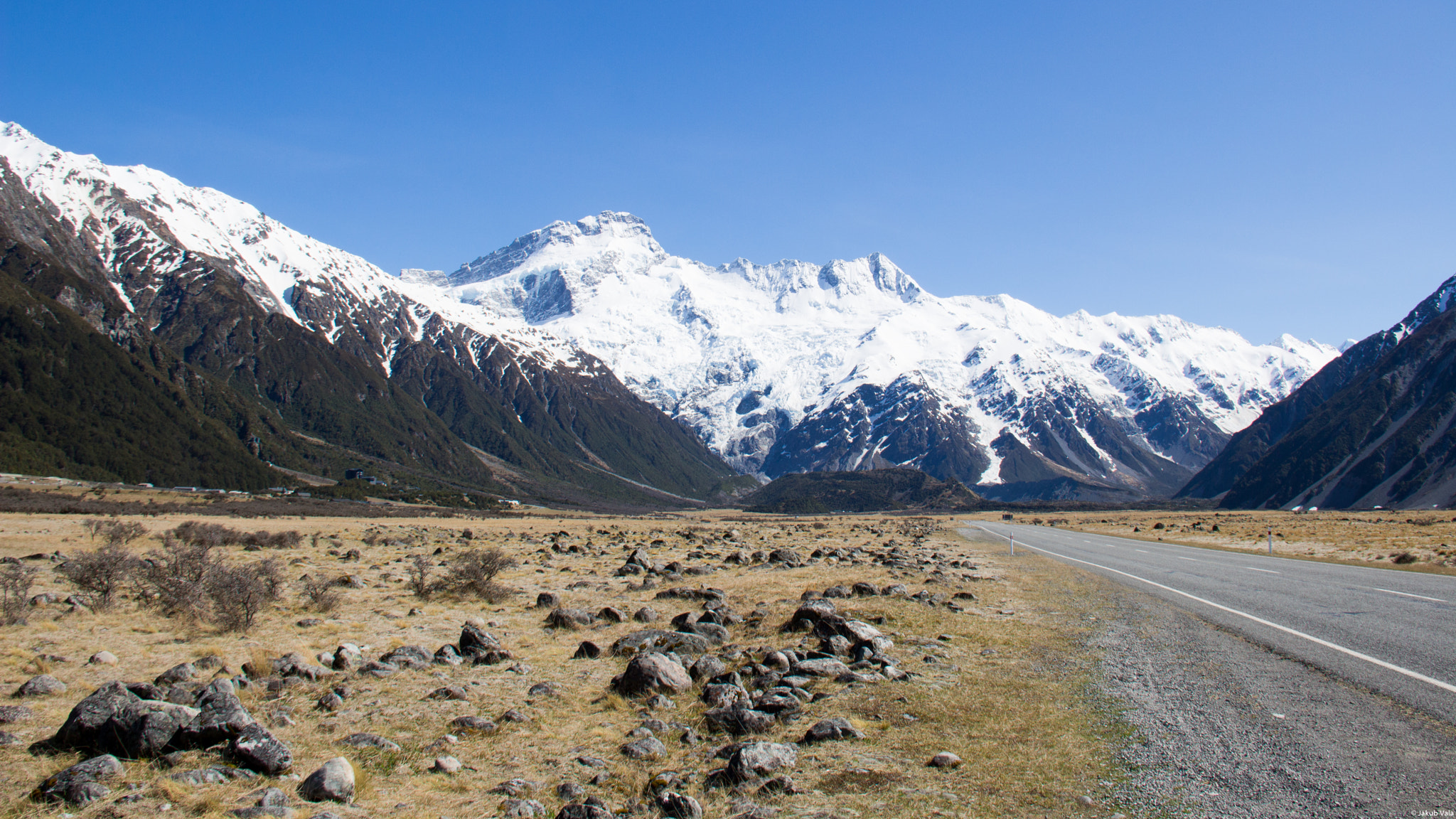 Canon EF-S 18-200mm F3.5-5.6 IS sample photo. Mt. cook photography