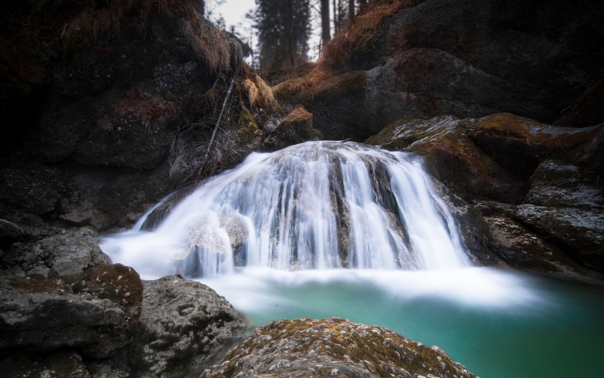 Tokina AT-X Pro 11-16mm F2.8 DX sample photo. Waterfall photography