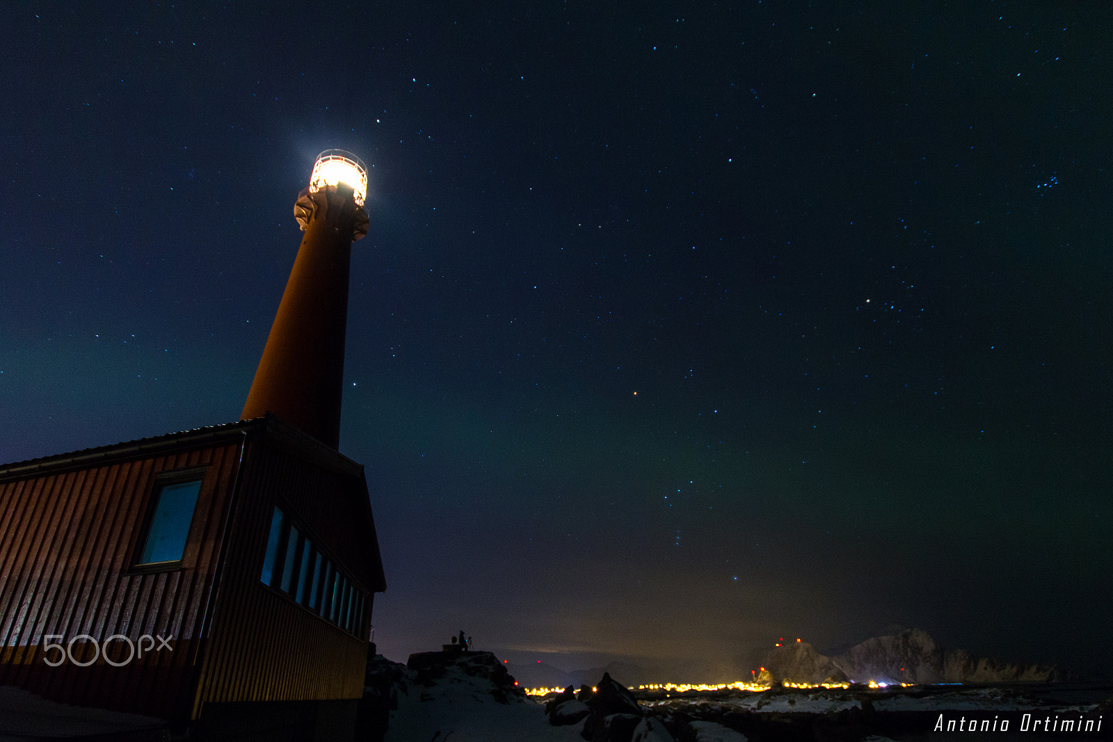 Canon EOS 550D (EOS Rebel T2i / EOS Kiss X4) + Sigma 10-20mm F3.5 EX DC HSM sample photo. Lighthouse in andenes photography