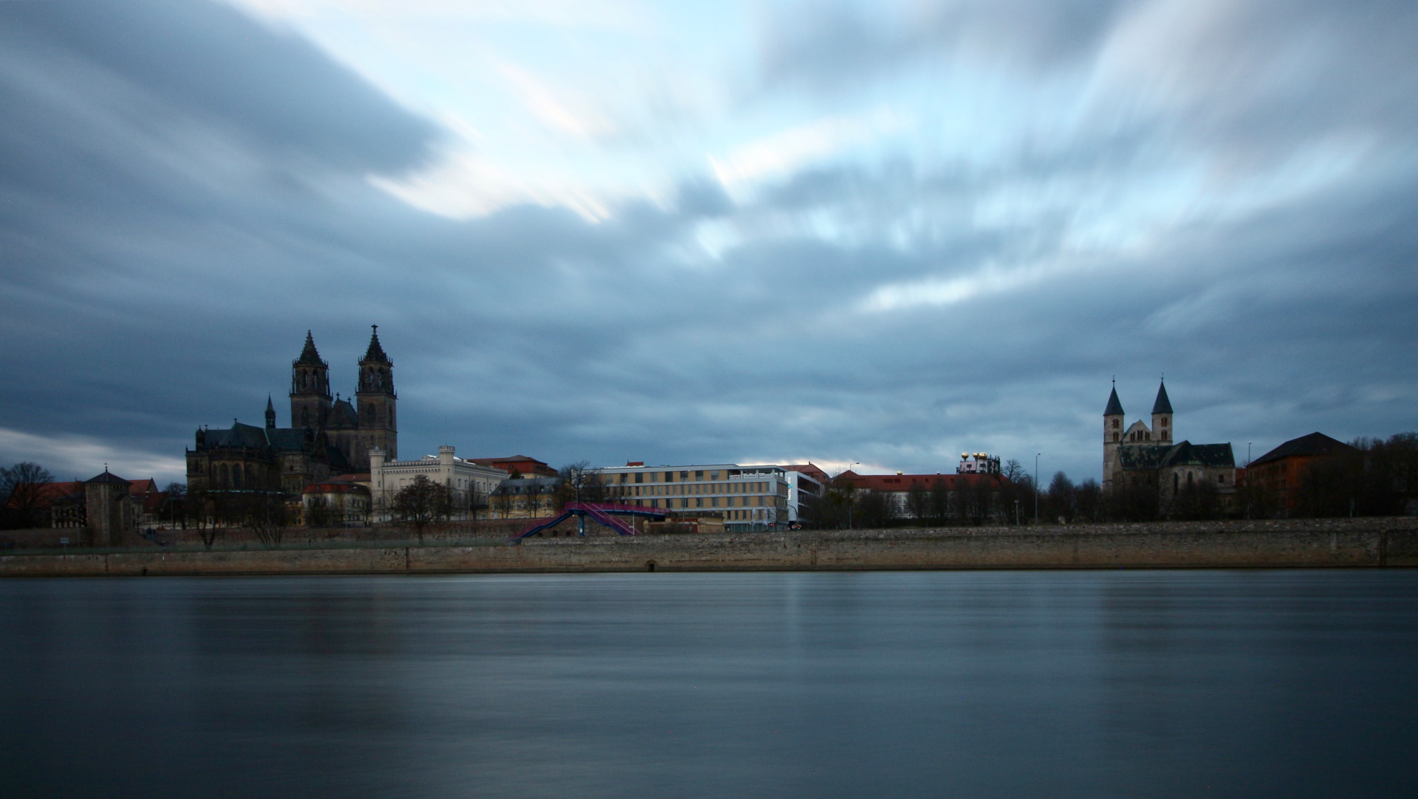 Canon EOS 650D (EOS Rebel T4i / EOS Kiss X6i) sample photo. Magdeburg mit seinen türmchen photography