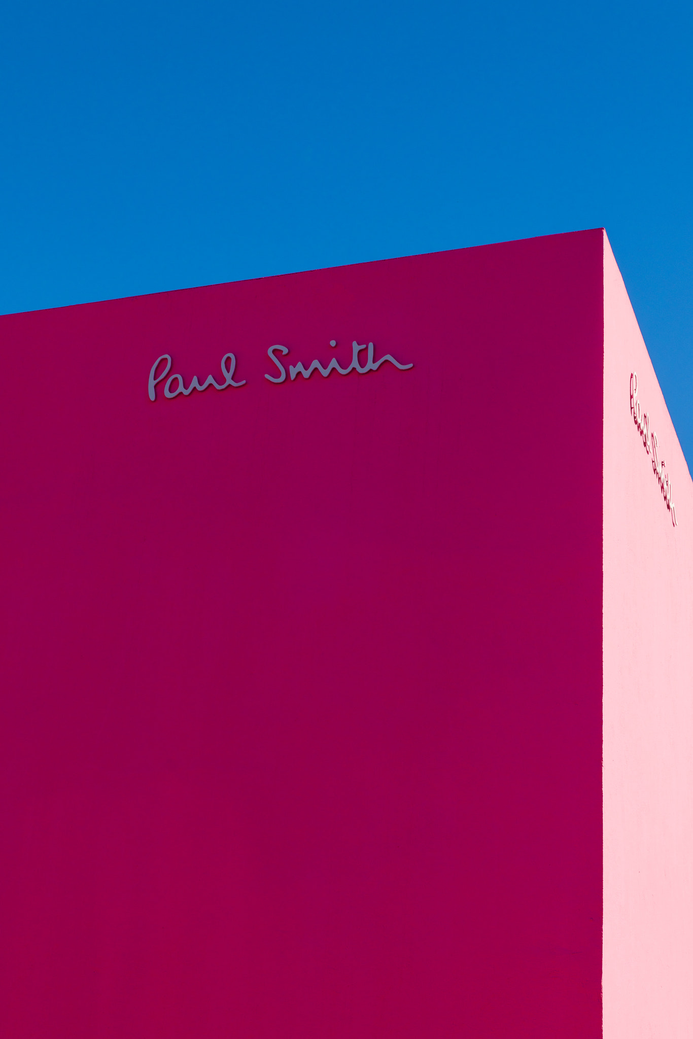 DT 24-70mm F2.8 SAM sample photo. Pink photography