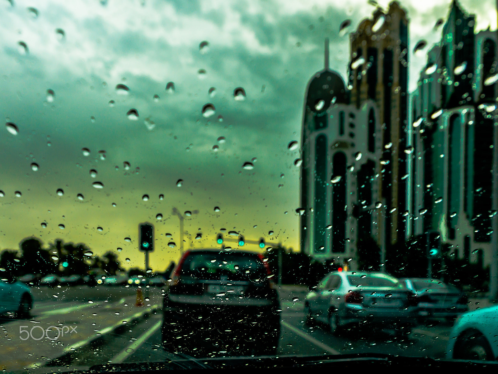 Sony DT 18-135mm F3.5-5.6 SAM sample photo. Stormy evening photography