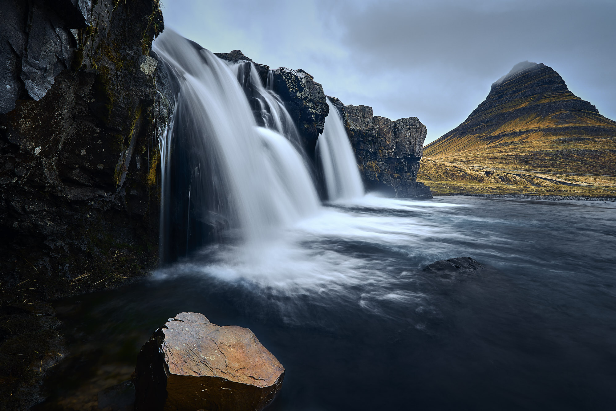 DT 16-35mm F2.8 SAM sample photo. Kirkjufell iceland photography