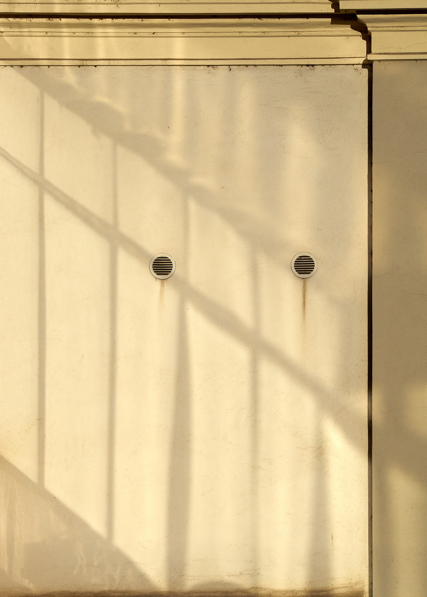Olympus OM-D E-M5 sample photo. Windows photography
