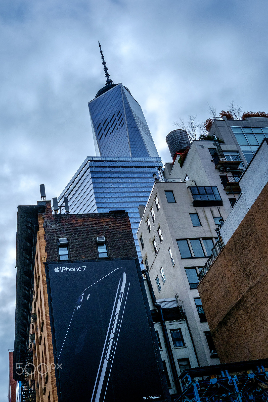 Fujifilm X-E1 + Fujifilm XF 27mm F2.8 sample photo. Freedom tower (one world trade center) photography