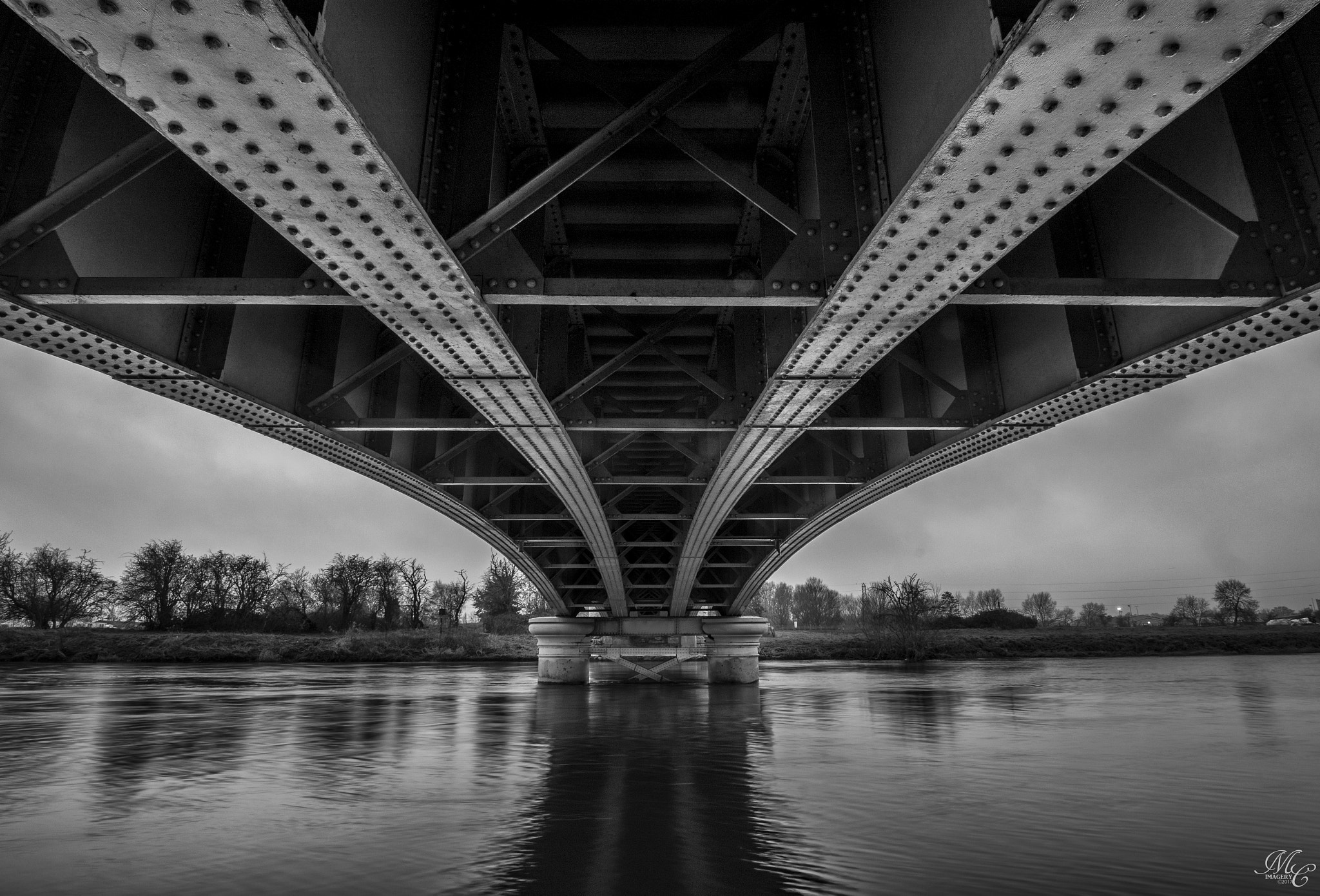 Canon EOS 7D Mark II + Tokina AT-X Pro 11-16mm F2.8 DX sample photo. Water under the bridge photography
