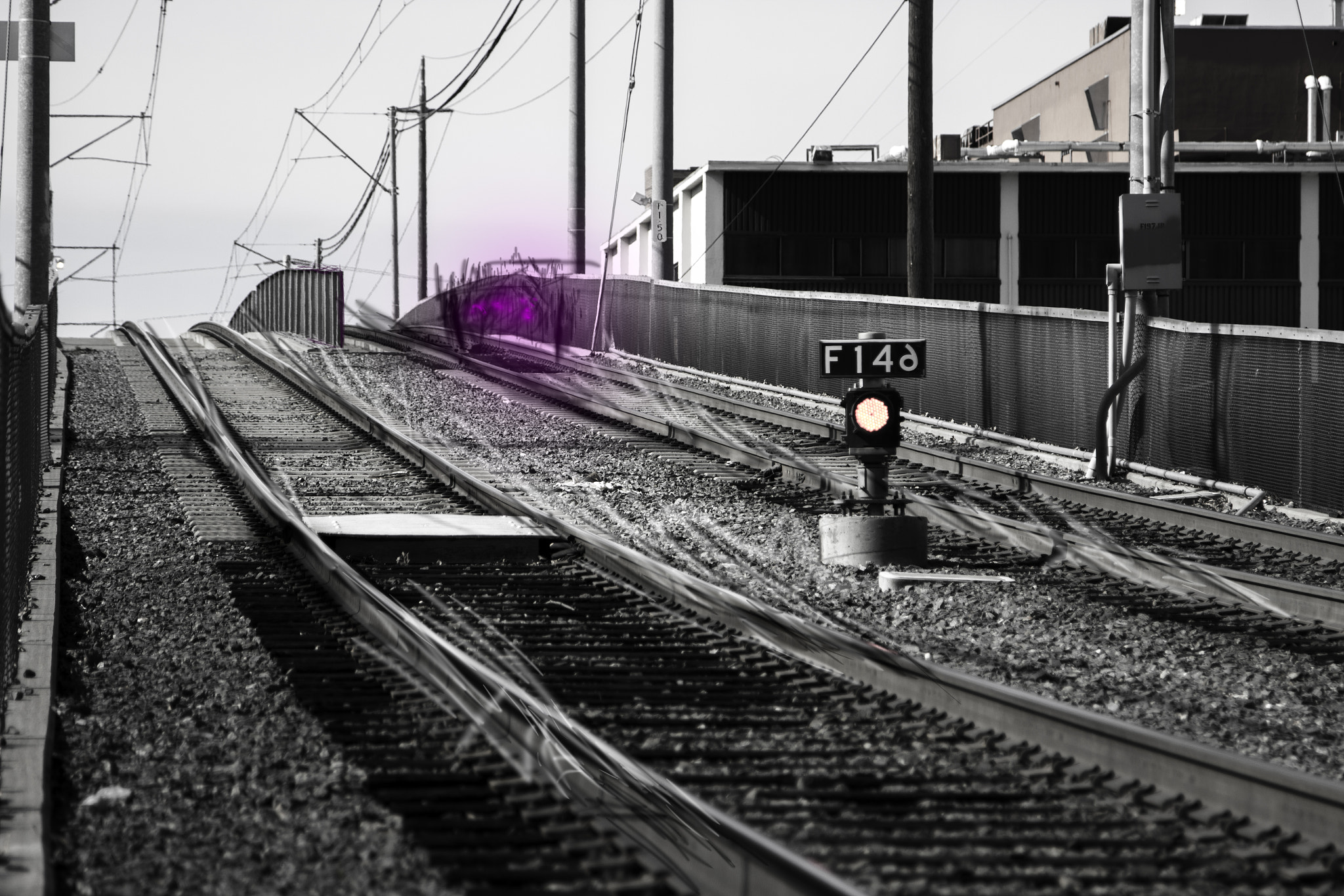 Canon EOS 600D (Rebel EOS T3i / EOS Kiss X5) + Canon EF 24-105mm F4L IS USM sample photo. Don't fall off the tracks photography