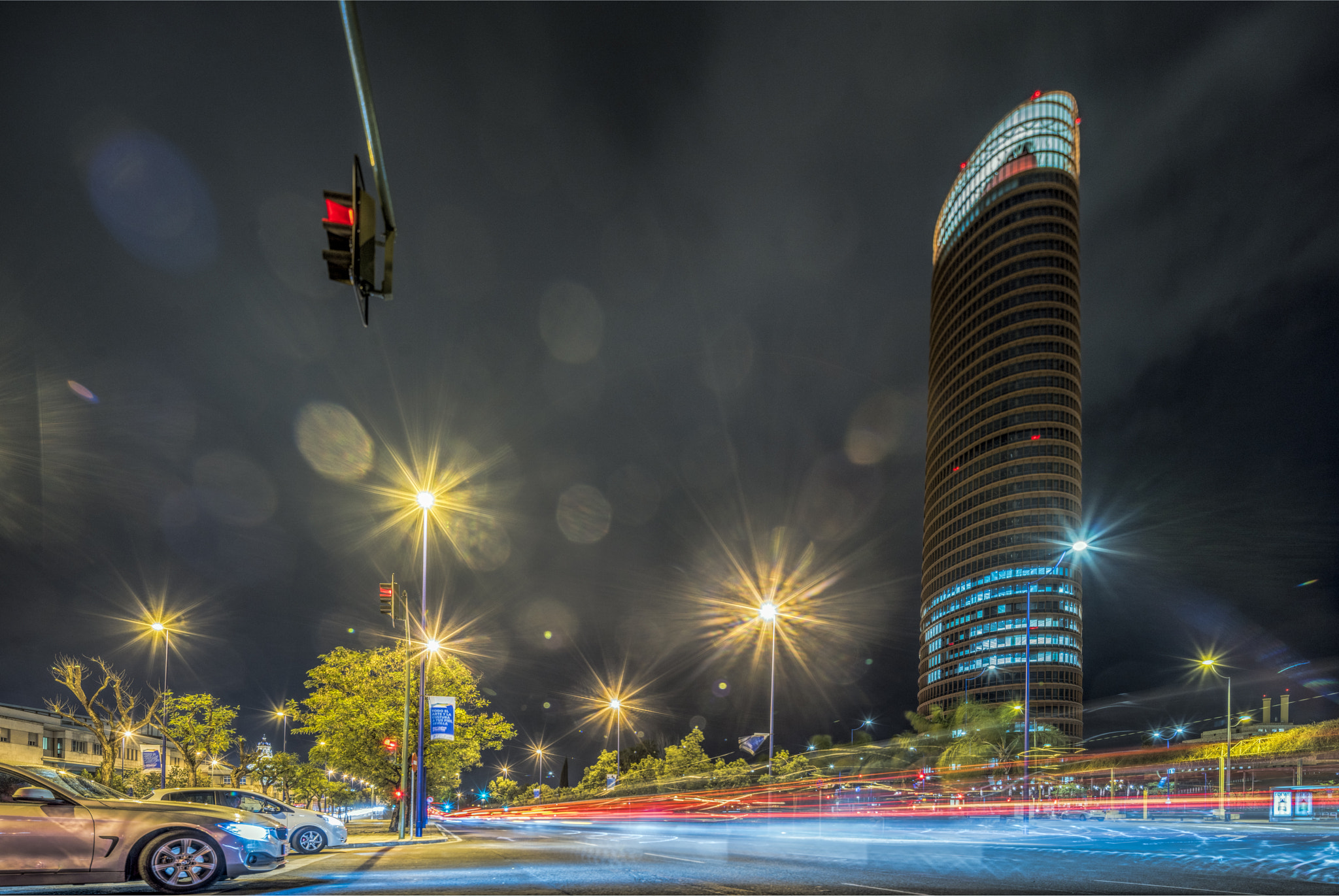 Canon TS-E 17mm F4L Tilt-Shift sample photo. Torre sevilla (seville tower), design by cesar pelli, seville, spain photography