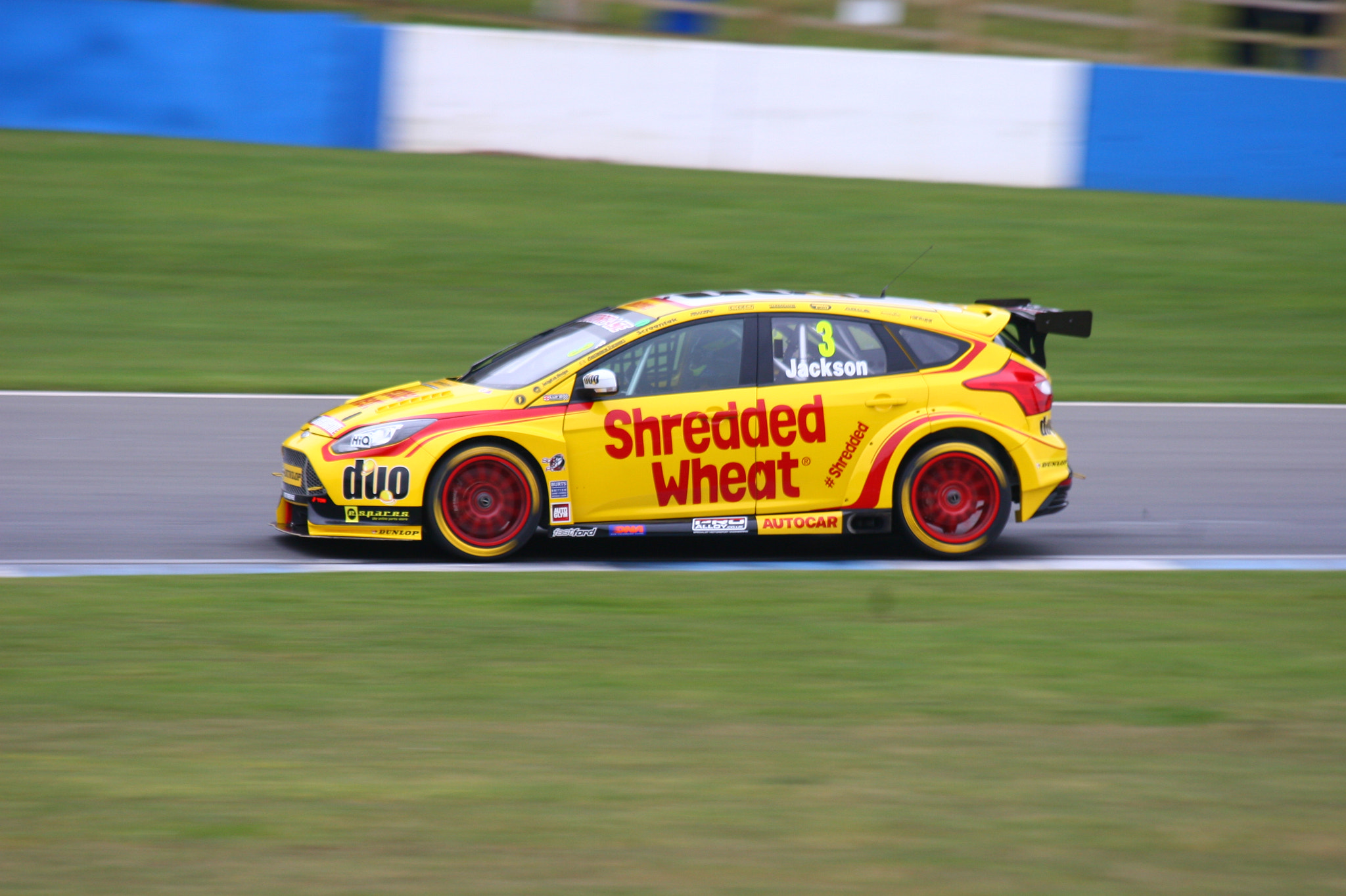 Canon EOS 30D sample photo. Btcc launch day test donington 16 march 2017 photography
