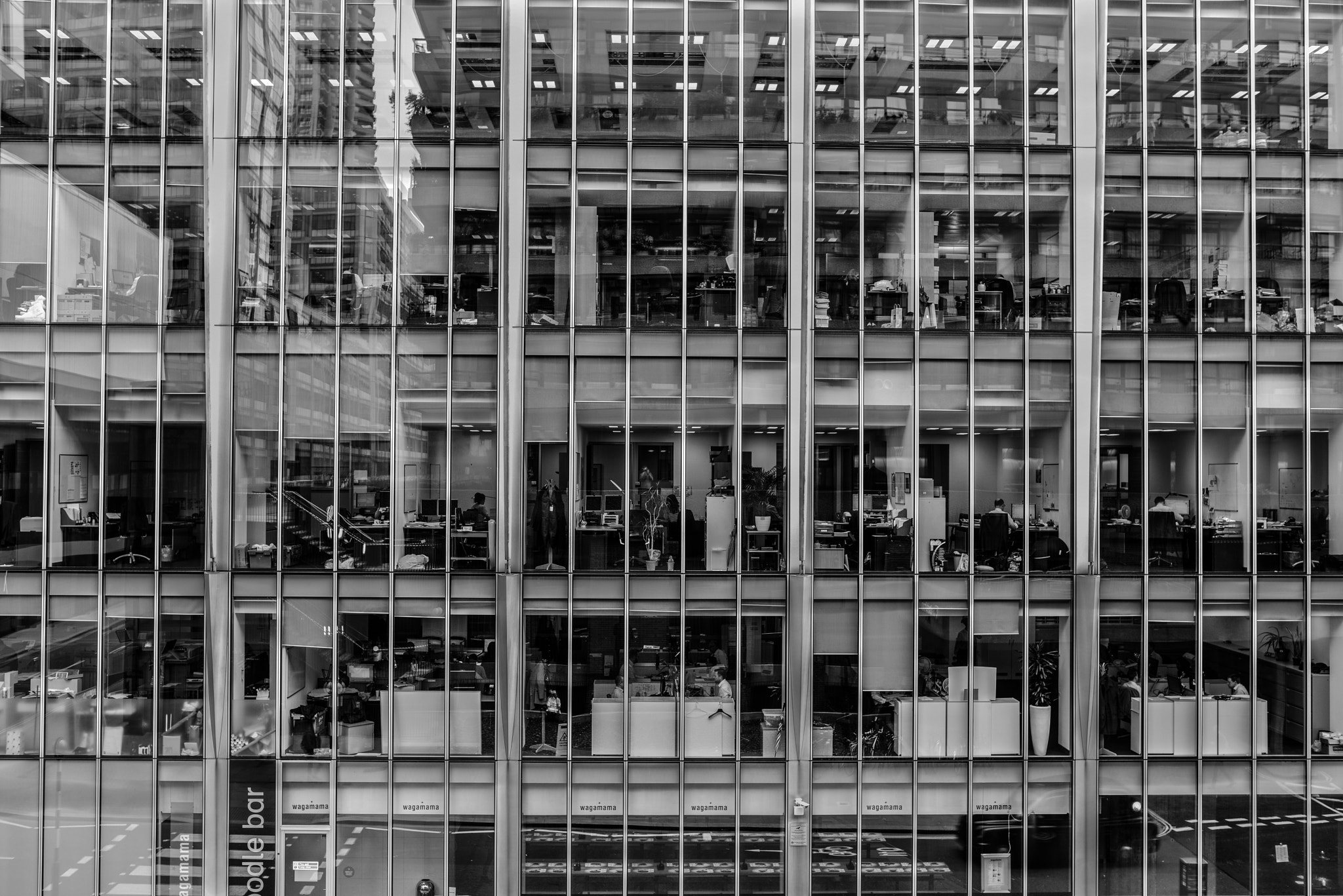 Nikon D810 + Sigma 35mm F1.4 DG HSM Art sample photo. The office photography