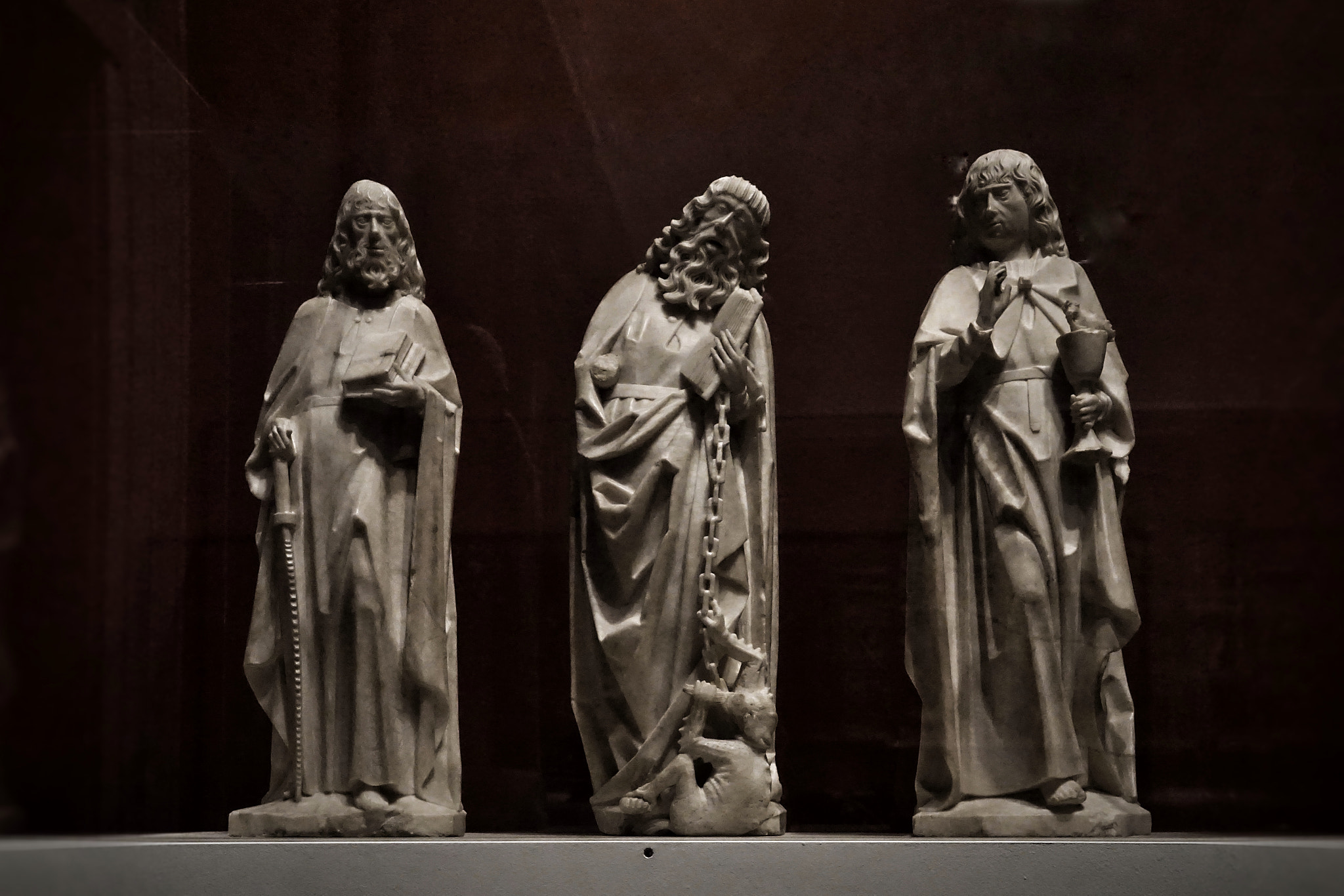 Sony a6000 sample photo. Sculptures museum photography