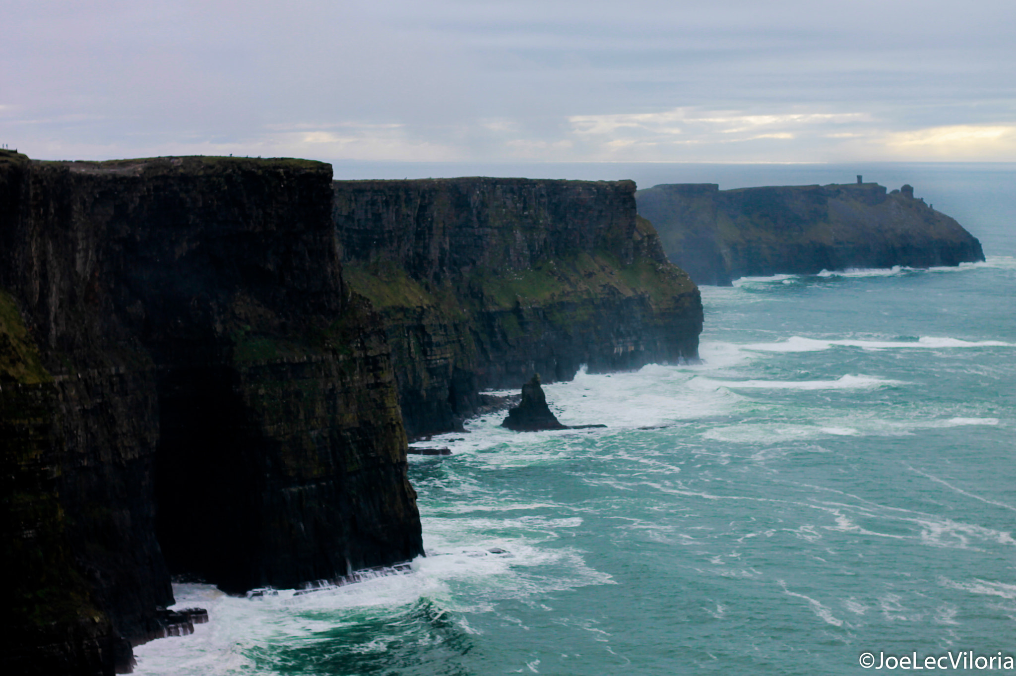 Canon EOS 1100D (EOS Rebel T3 / EOS Kiss X50) + Canon EF 50mm F1.8 STM sample photo. Cliffs of moher photography