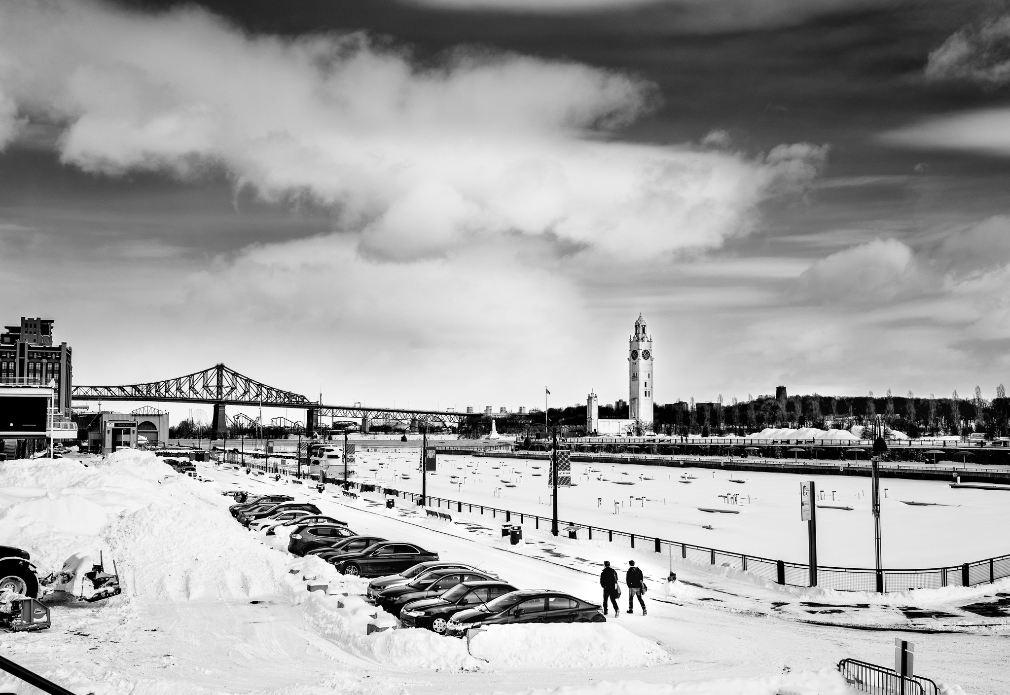 Fujifilm XF 23mm F1.4 R sample photo. Montreal - old port photography