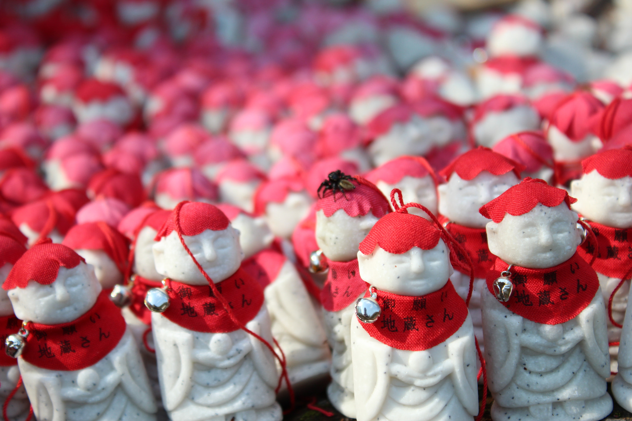 Canon EOS 600D (Rebel EOS T3i / EOS Kiss X5) sample photo. Small figurines. photography