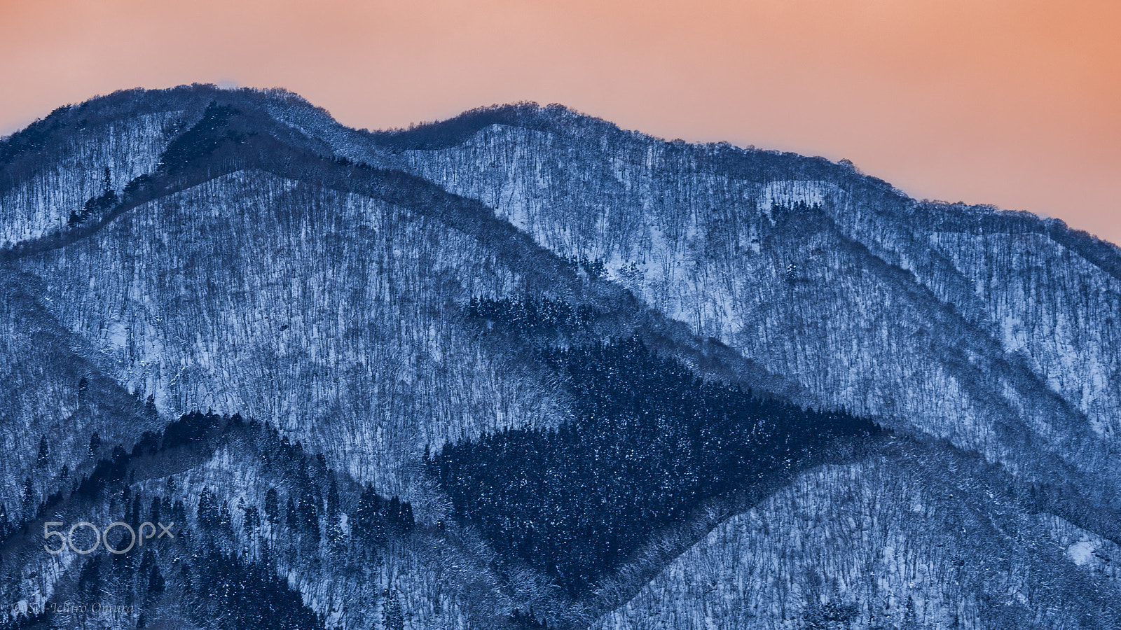 Olympus M.Zuiko Digital ED 40-150mm F2.8 Pro sample photo. Dusk of the mountain surface photography