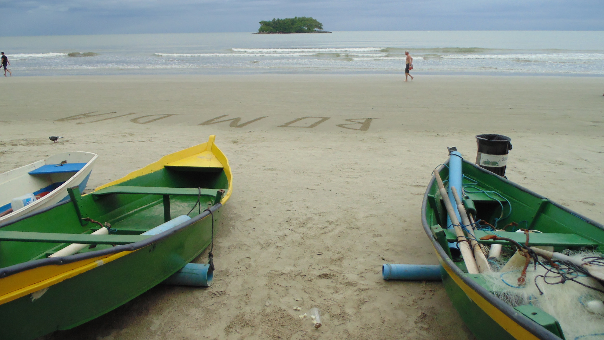 Sony DSC-H100 sample photo. Boats on the sea photography