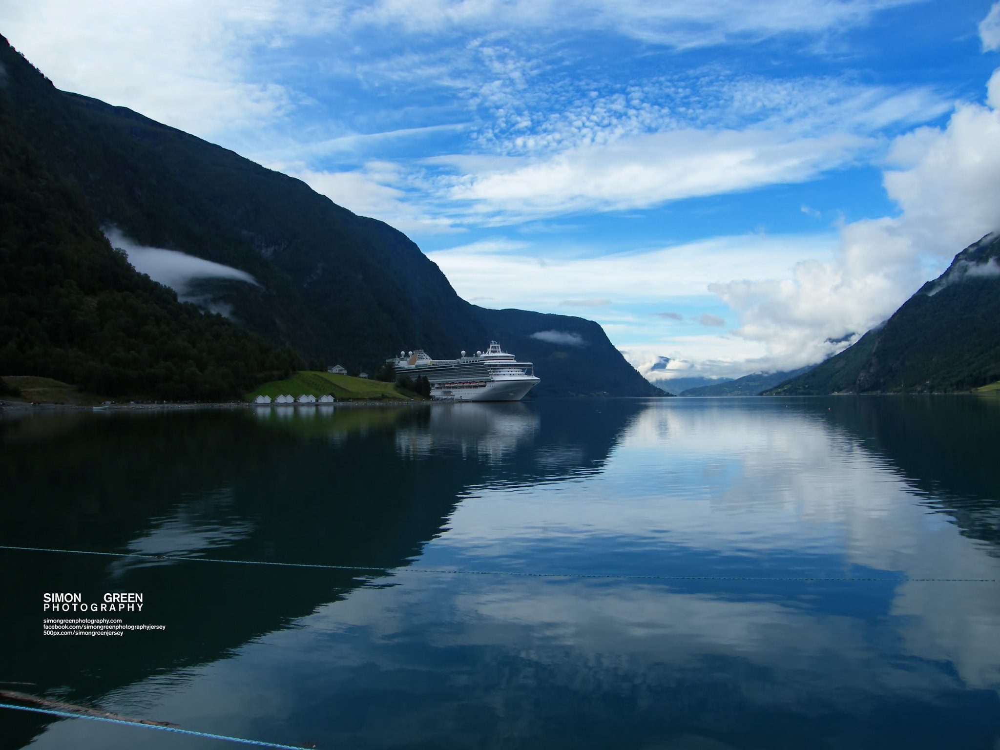 Fujifilm FinePix S8000fd sample photo. Norway - down the fjords photography