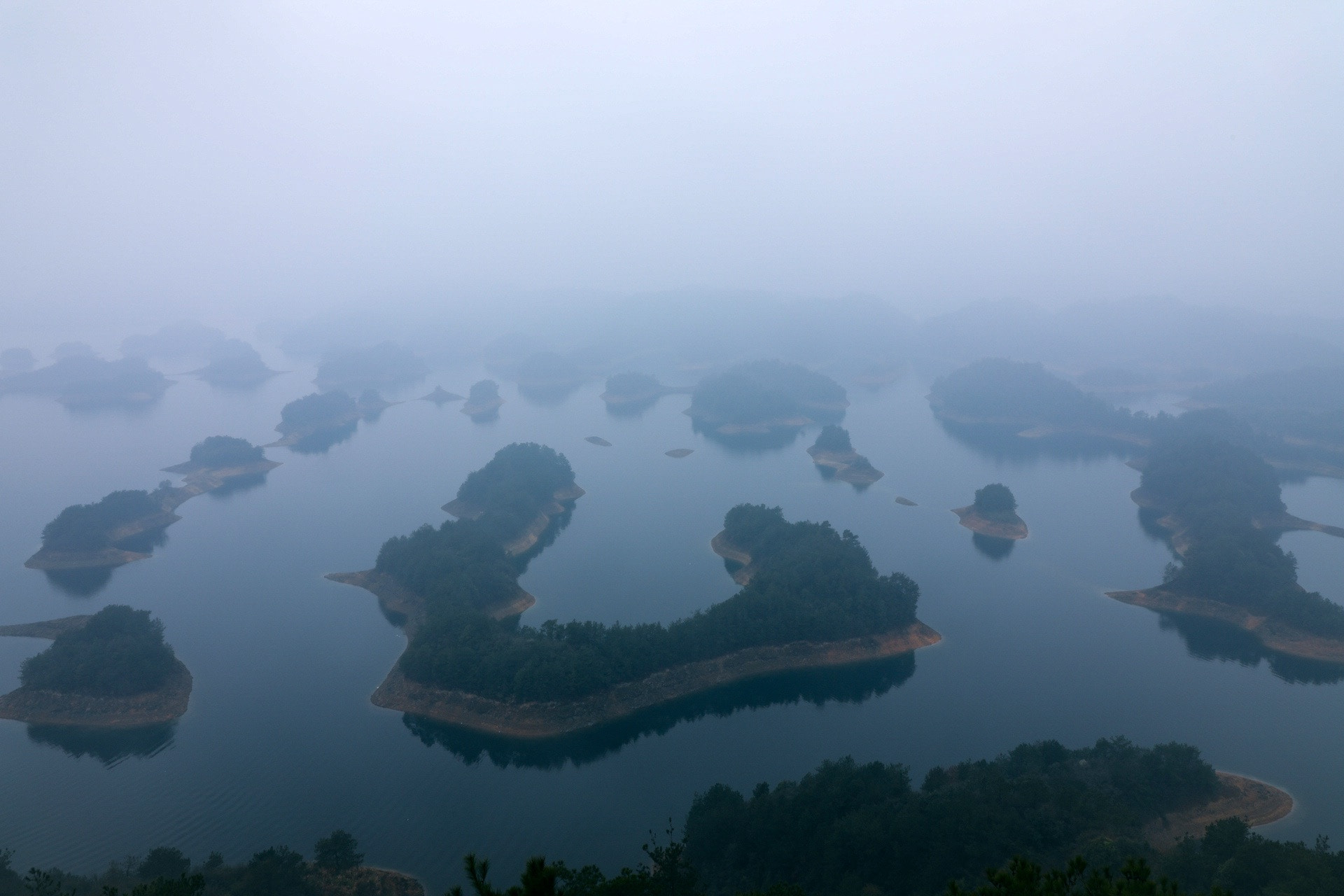 Canon EF 24-105mm F4L IS II USM sample photo. The dimming hills present rare view in rainy haze photography
