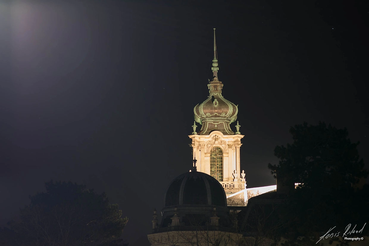 Sigma 85mm F1.4 EX DG HSM sample photo. Festetics kastély / festetics castle photography