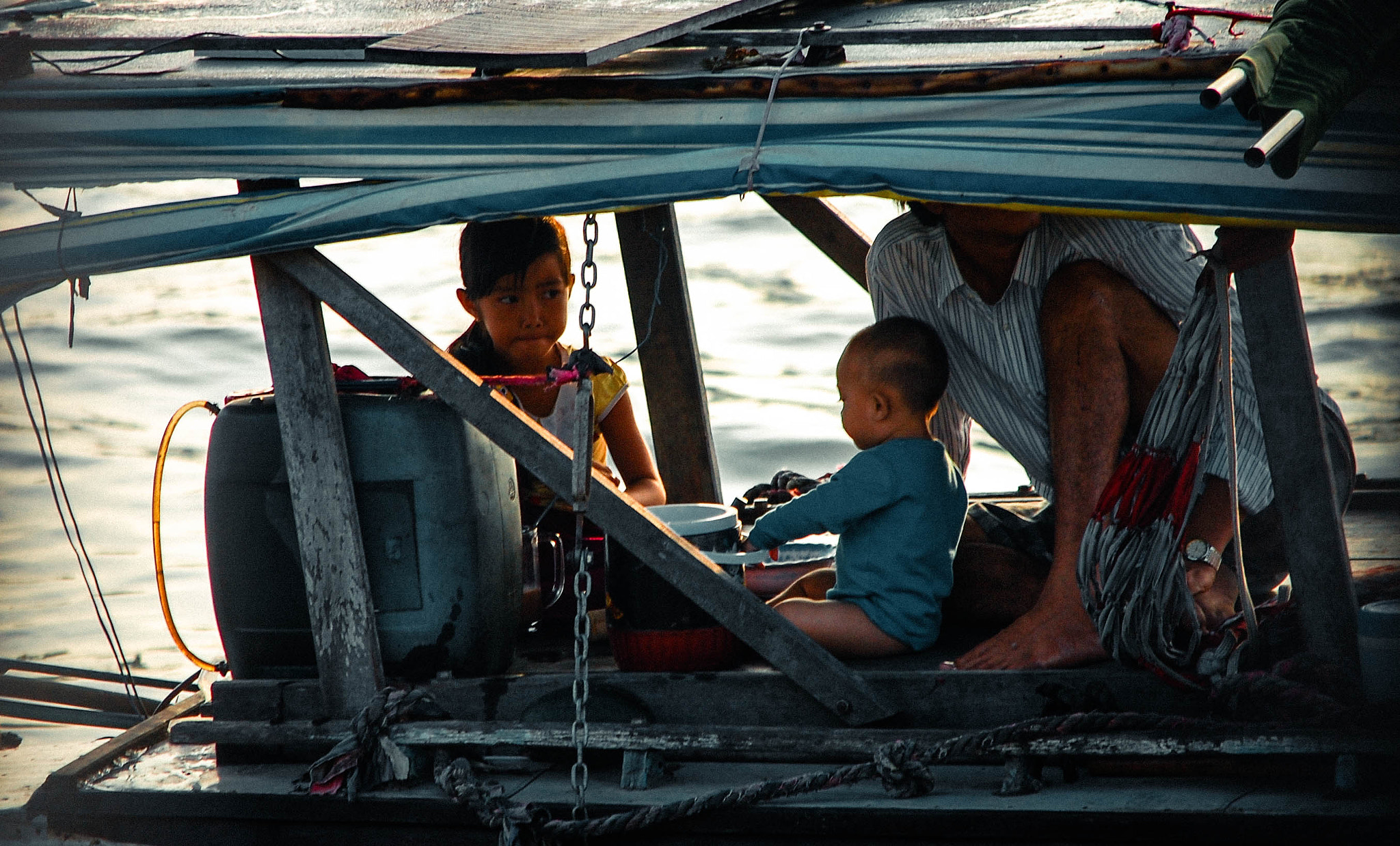 Nikon D40 sample photo. Family photography