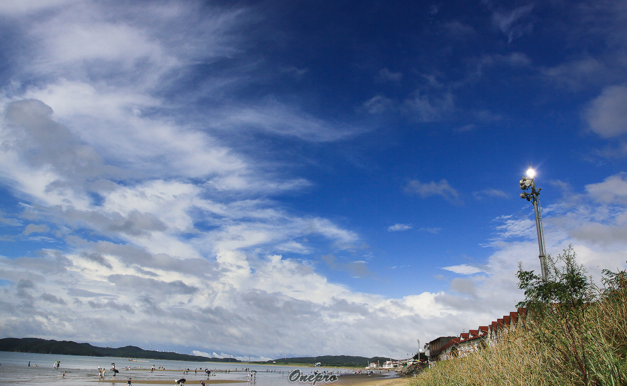 Canon EOS 50D + Canon EF 17-40mm F4L USM sample photo. Onepro - 신두리 해변 (sindu-ri coast) photography