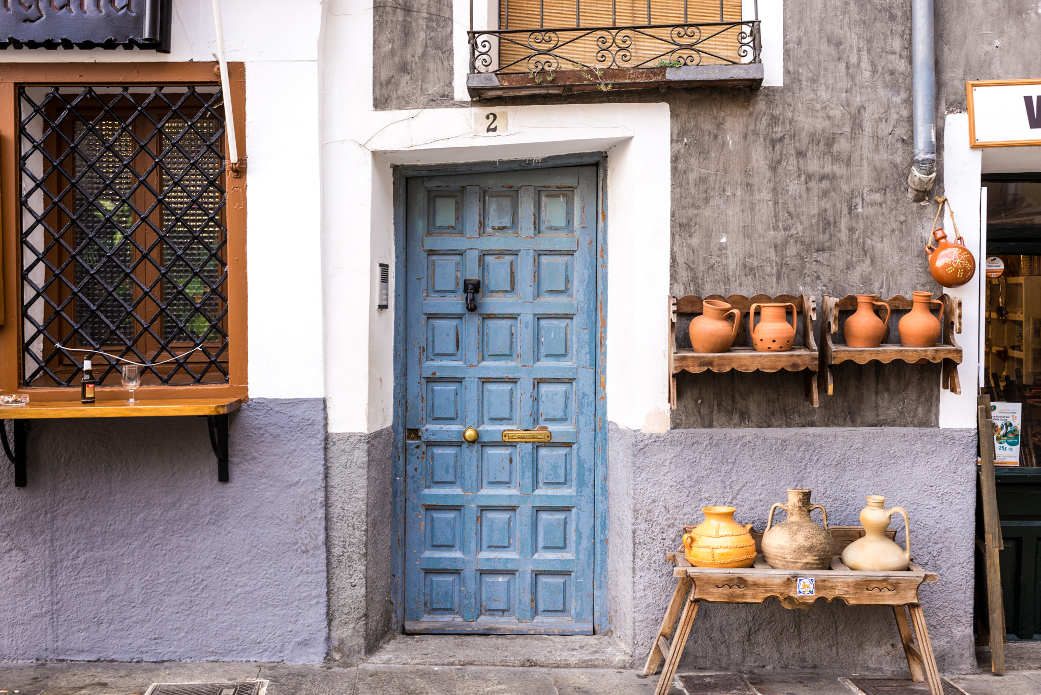 Nikon AF-S Nikkor 28-70mm F2.8 ED-IF sample photo. Puerta en cuenca photography