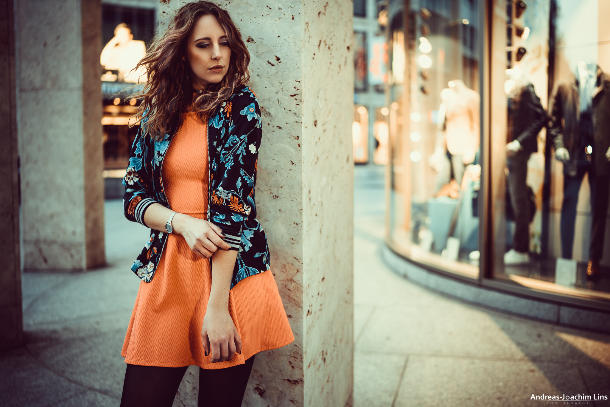 Sony a7R II + Sony Distagon T* FE 35mm F1.4 ZA sample photo. Fashionista photography