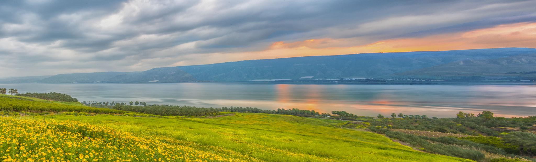 Nikon AF-S Nikkor 17-35mm F2.8D ED-IF sample photo. Cloudy morning over galilee sea photography