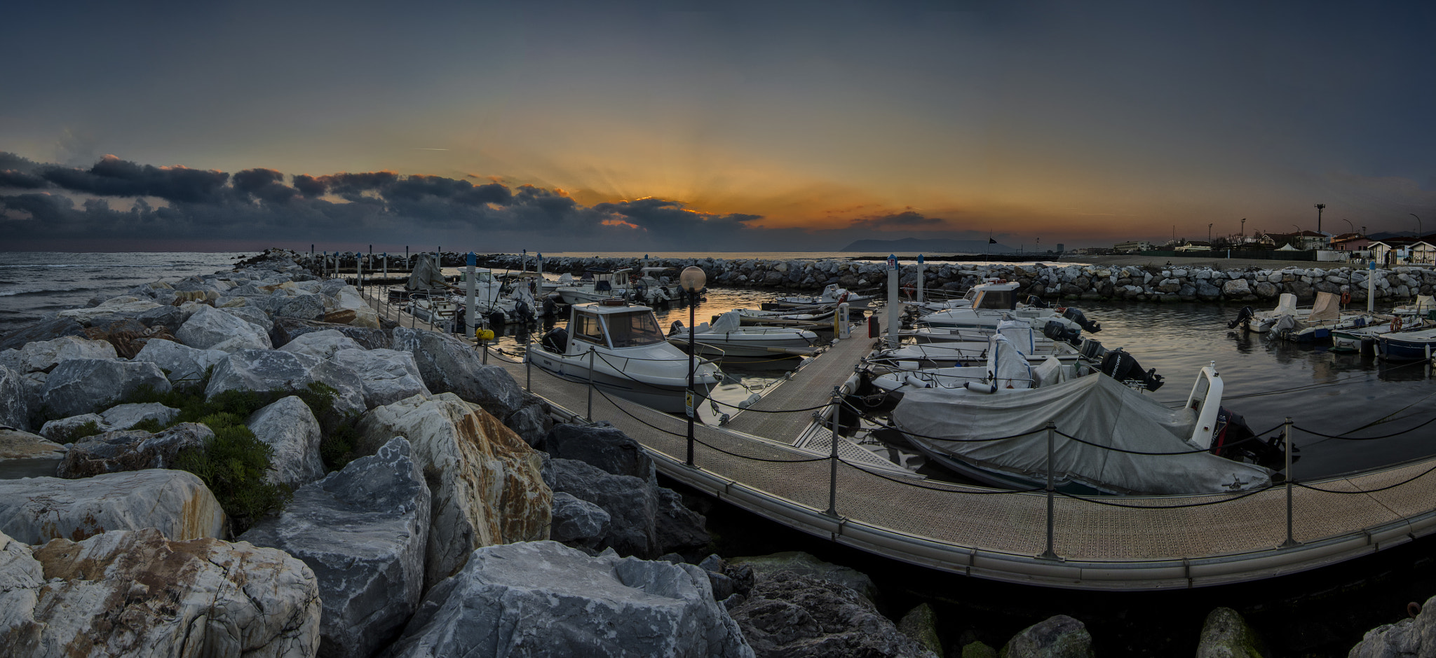 Sigma 10-20mm F3.5 EX DC HSM sample photo. Vision, photography