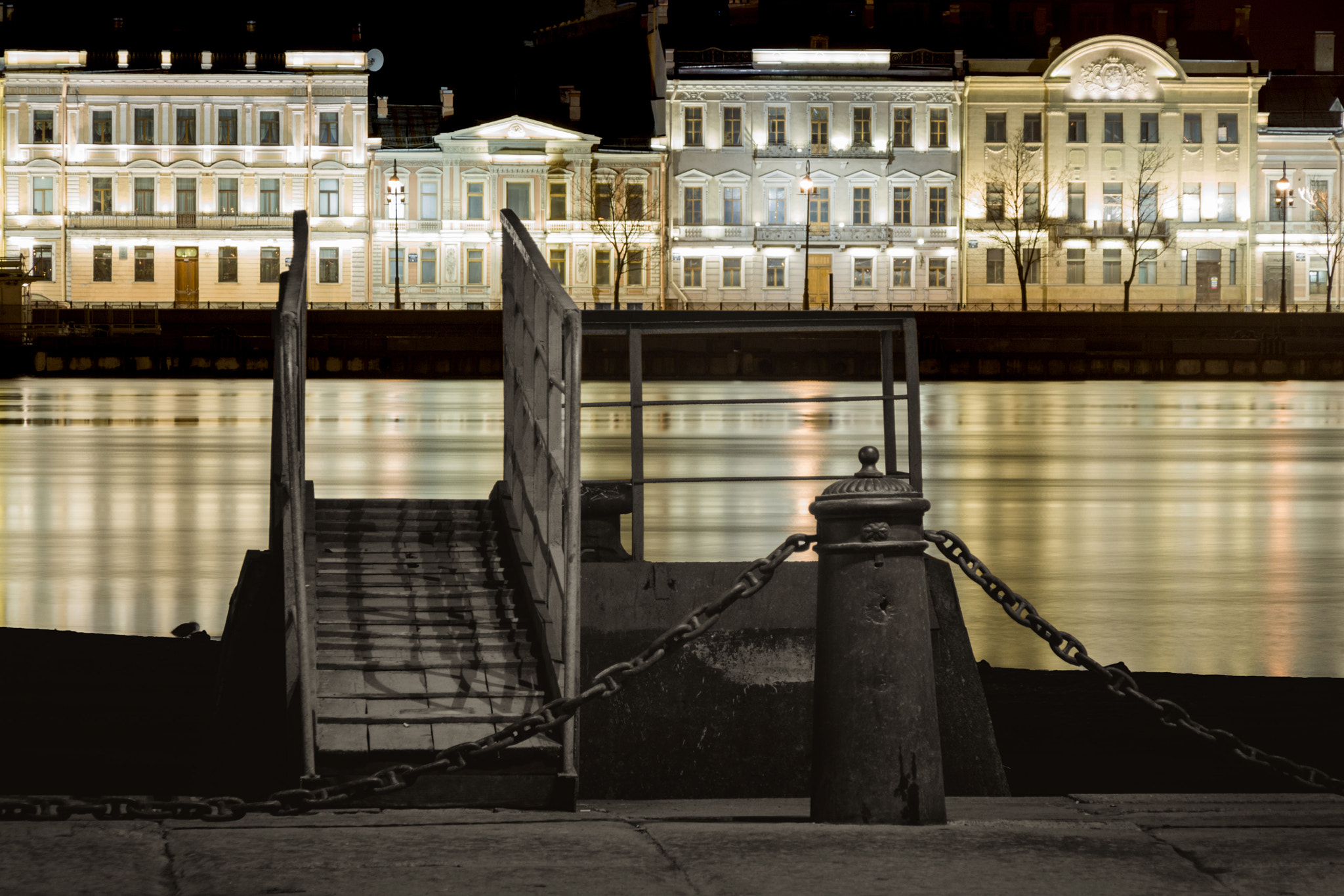 Canon EOS 600D (Rebel EOS T3i / EOS Kiss X5) + Canon TS-E 90mm F2.8 Tilt-Shift sample photo. Time of the shining river - Время сияющей реки photography