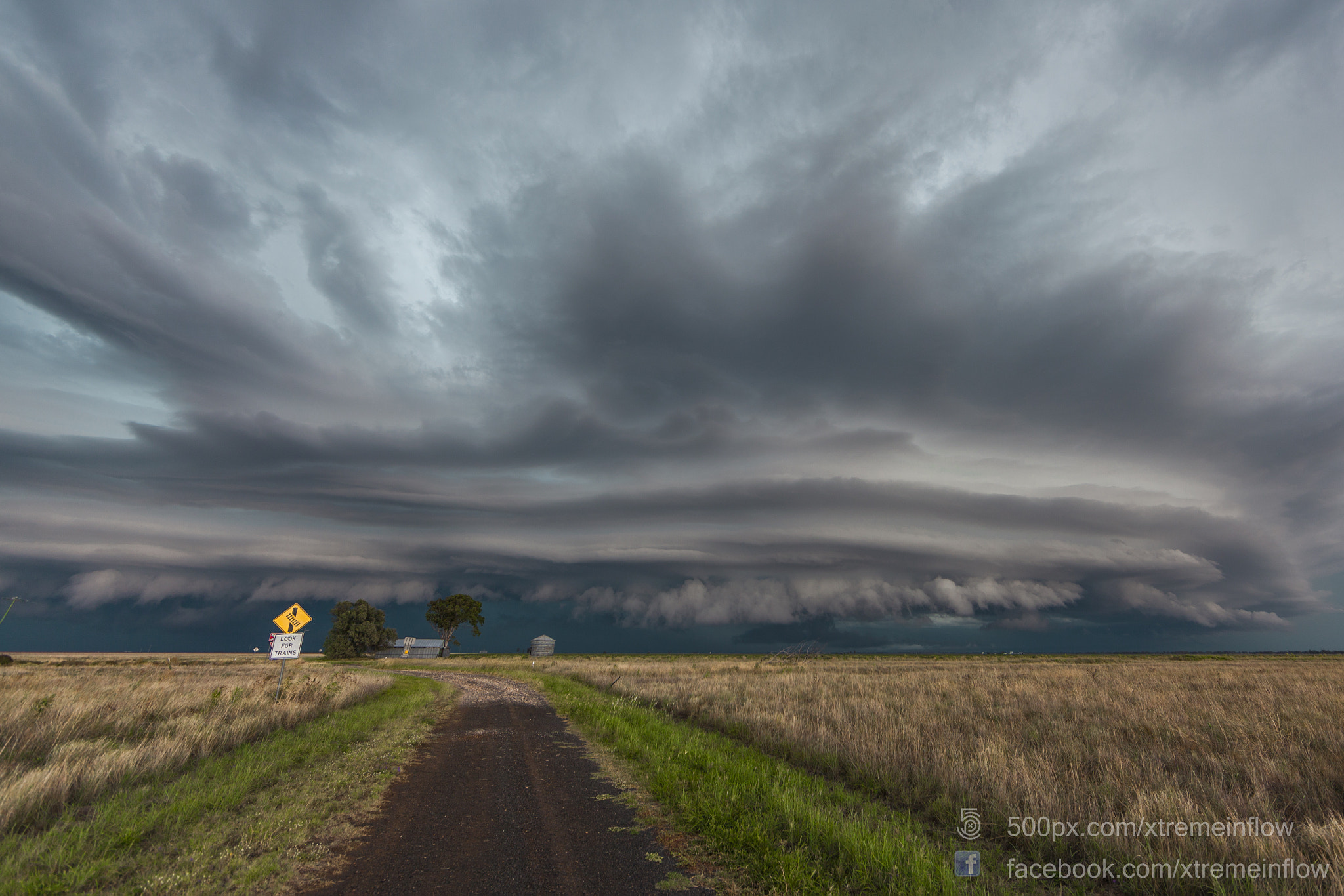 Canon EOS 5D Mark II + Canon EF 14mm F2.8L II USM sample photo. Jandowae supercell photography