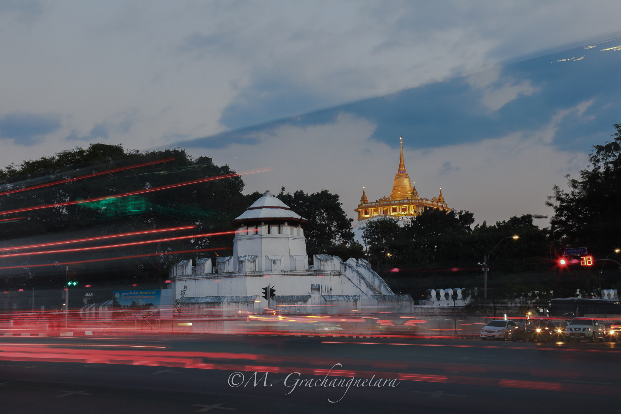 Canon EOS 5DS R sample photo. Golden mountbalirice photography