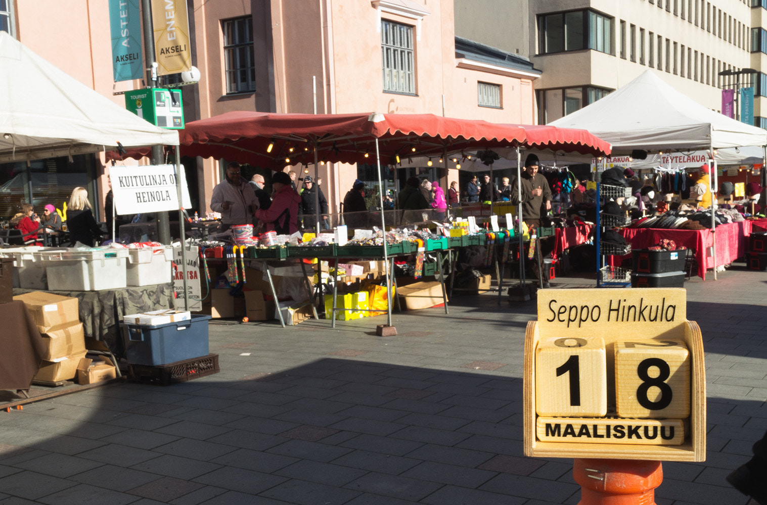 Canon EF-M 22mm F2 STM sample photo. March 18 photography