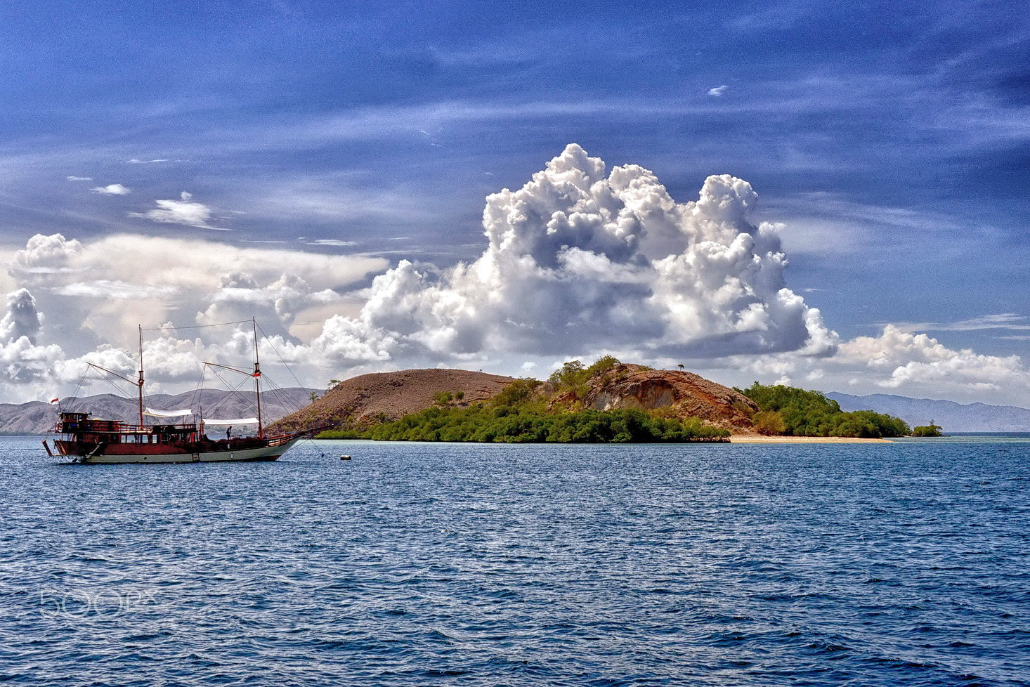 Nikon D600 sample photo. Kelor island flores photography