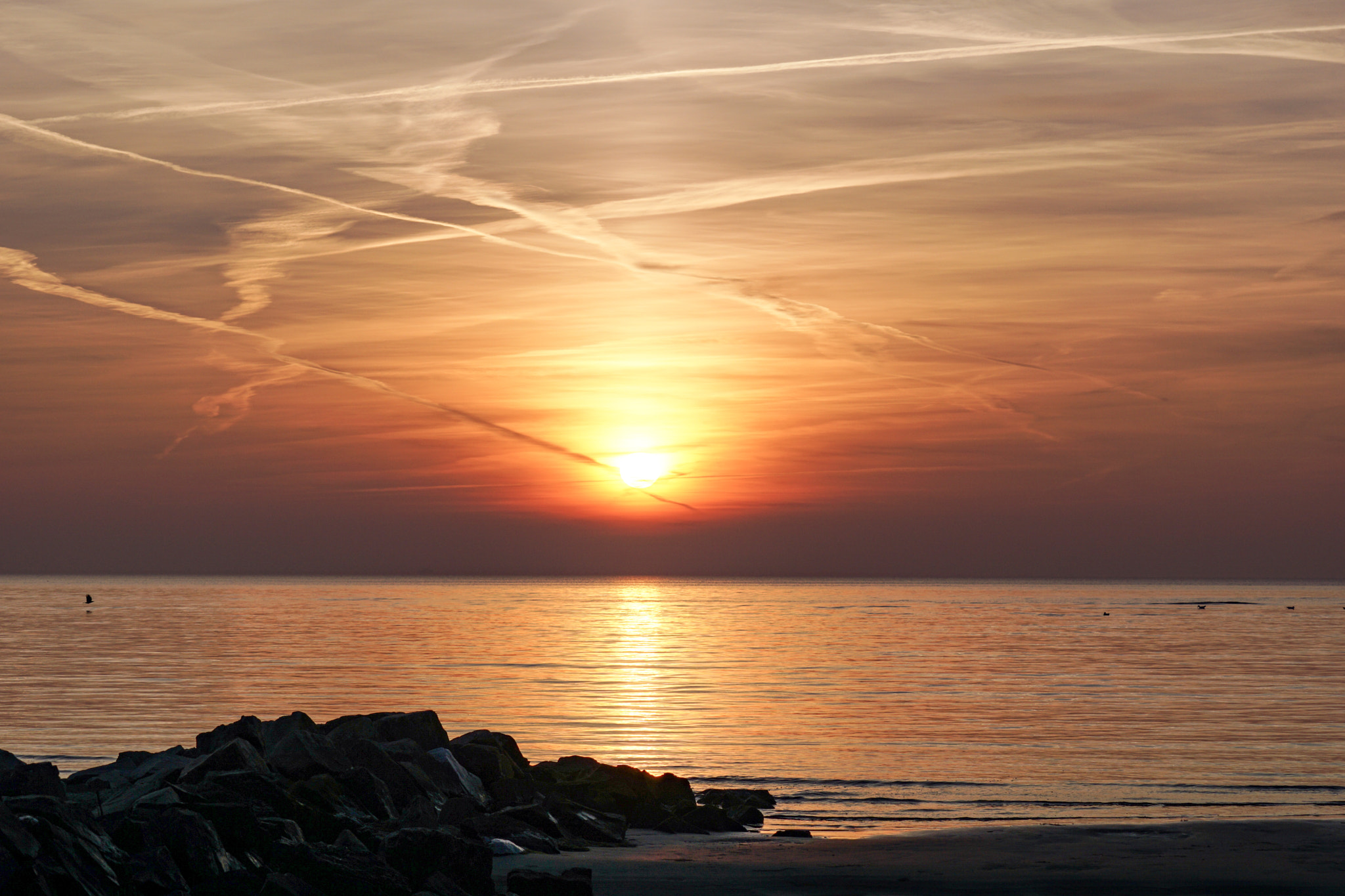 Sony a6000 + Sony FE 70-200mm F4 G OSS sample photo. Sunset over the Öresund last week photography