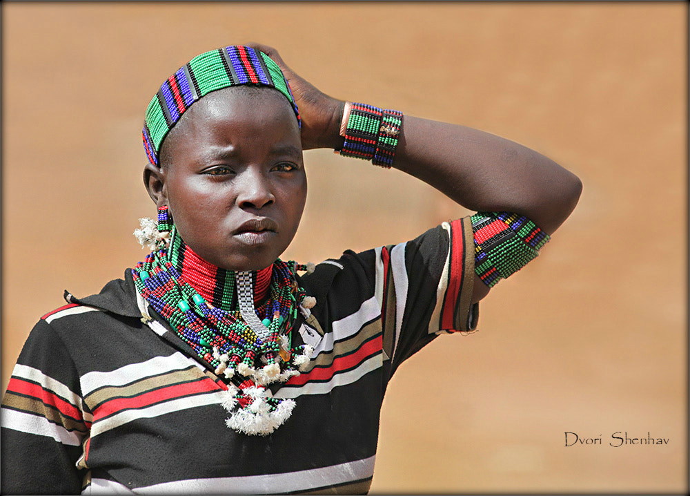 Canon EF 70-300mm F4-5.6L IS USM sample photo. Girl photography