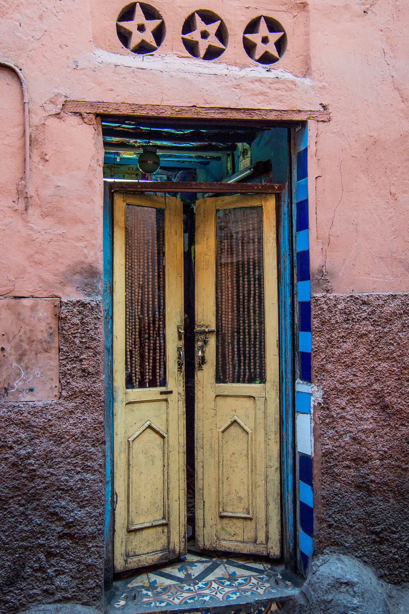 Nikon 1 V2 sample photo. Marrakech photography