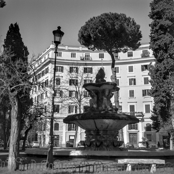 Nikon AF-S DX Micro Nikkor 40mm F2.8 sample photo. Piazza dei quiriti - roma photography