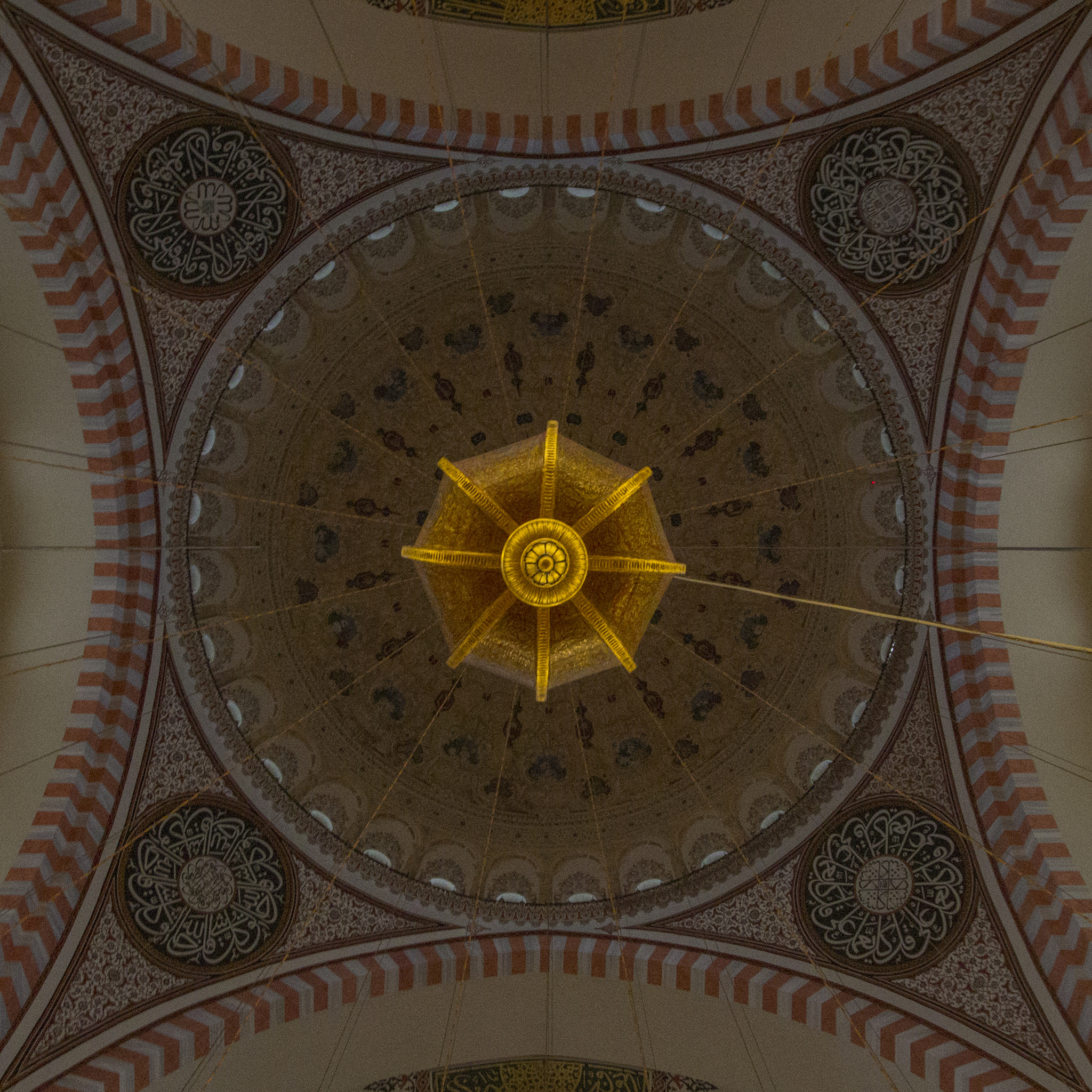 Canon EF-S 10-22mm F3.5-4.5 USM sample photo. Süleymaniye mosque, istanbul photography