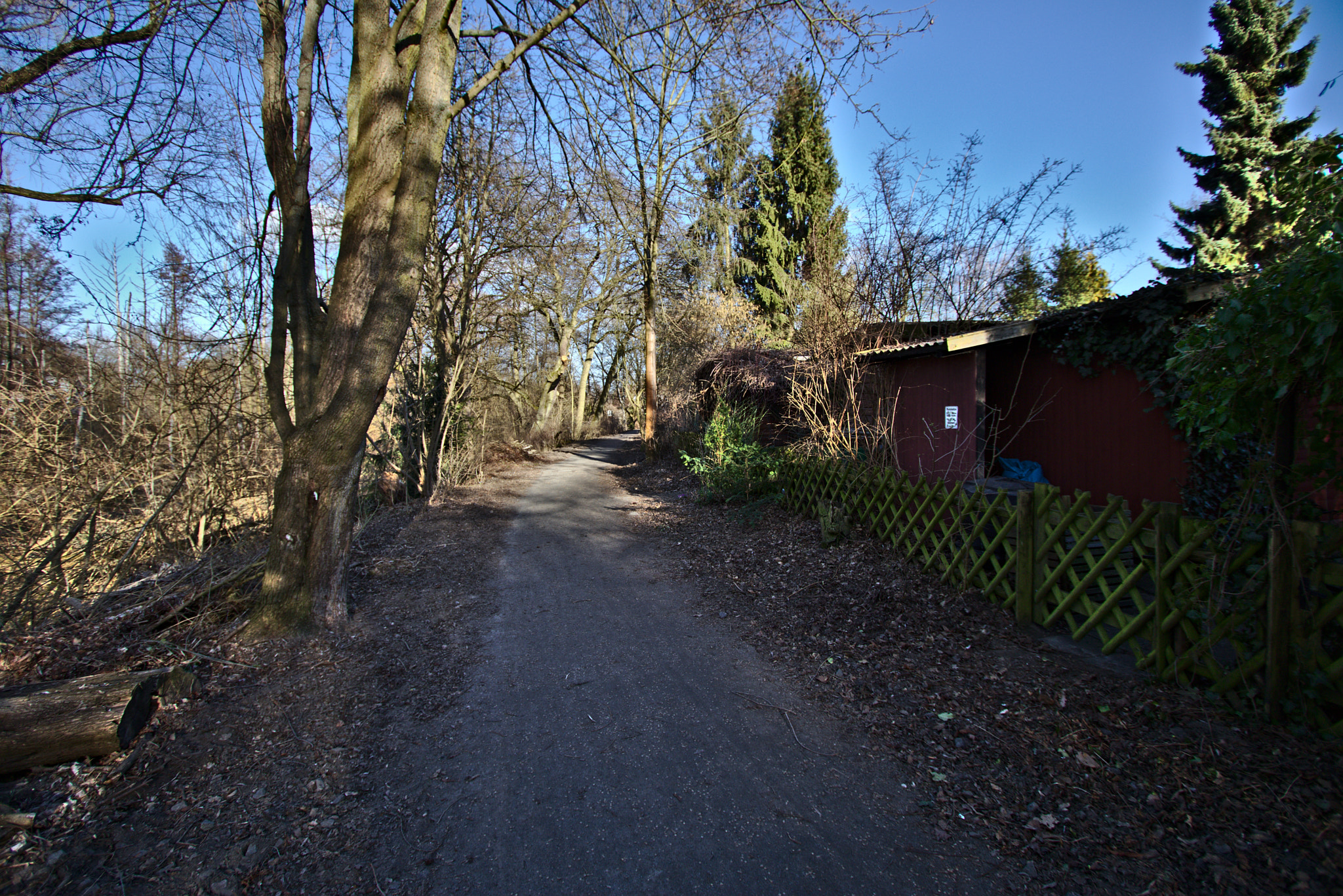 Canon EF-S 10-22mm F3.5-4.5 USM sample photo. Pathway on the first day of spring photography