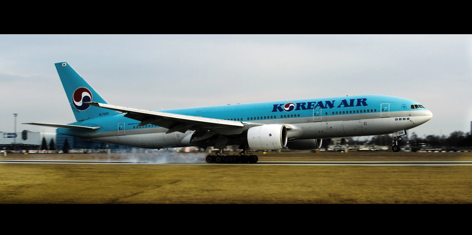 AF-S Zoom-Nikkor 80-200mm f/2.8D IF-ED sample photo. Korean air - lkpr photography