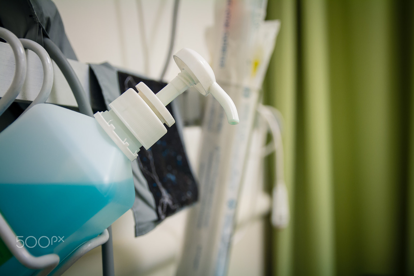 Canon EF-S 17-55mm F2.8 IS USM sample photo. Antiseptic liquid inside patient hospital room photography