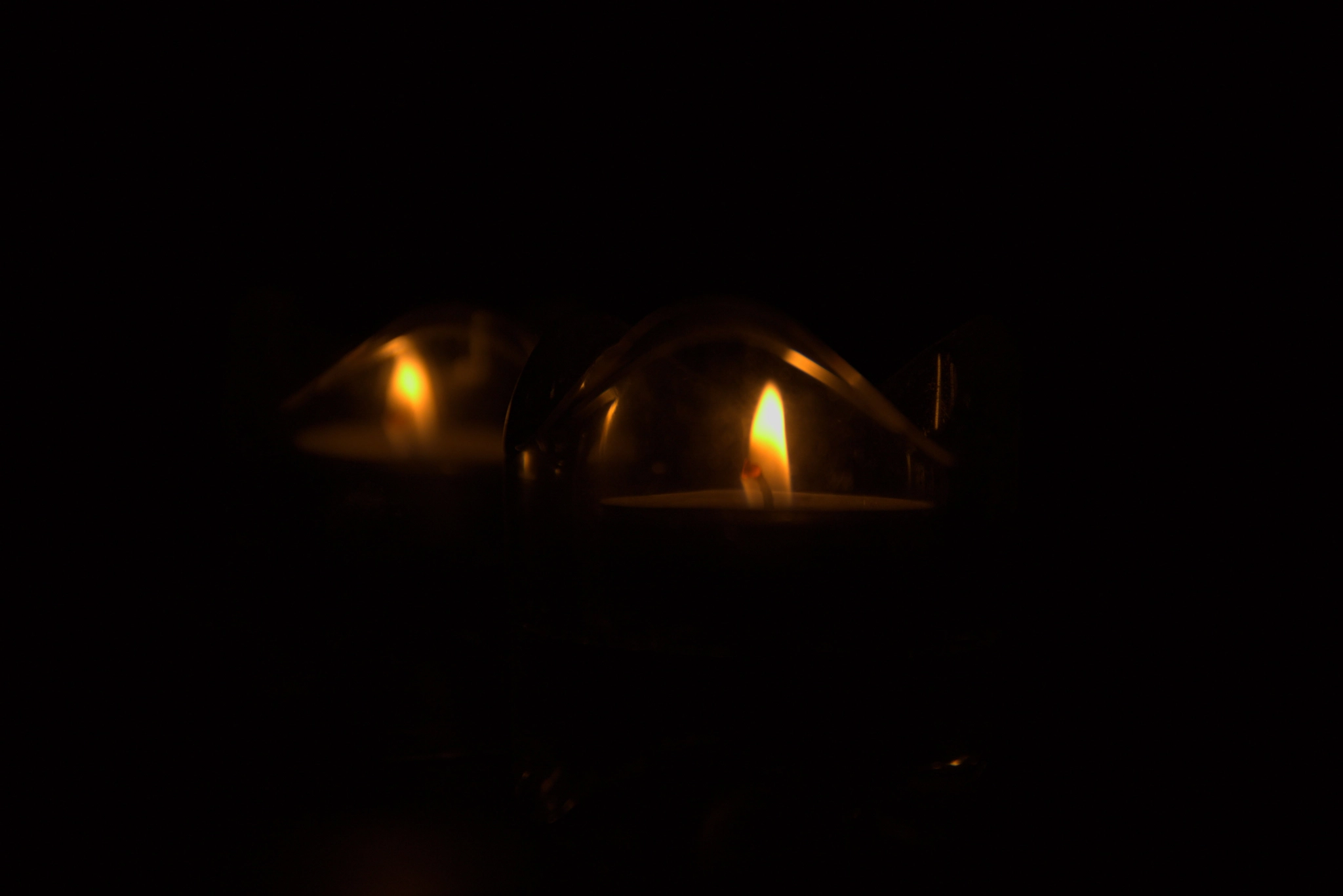 Canon EOS 750D (EOS Rebel T6i / EOS Kiss X8i) sample photo. La luz de la vela photography