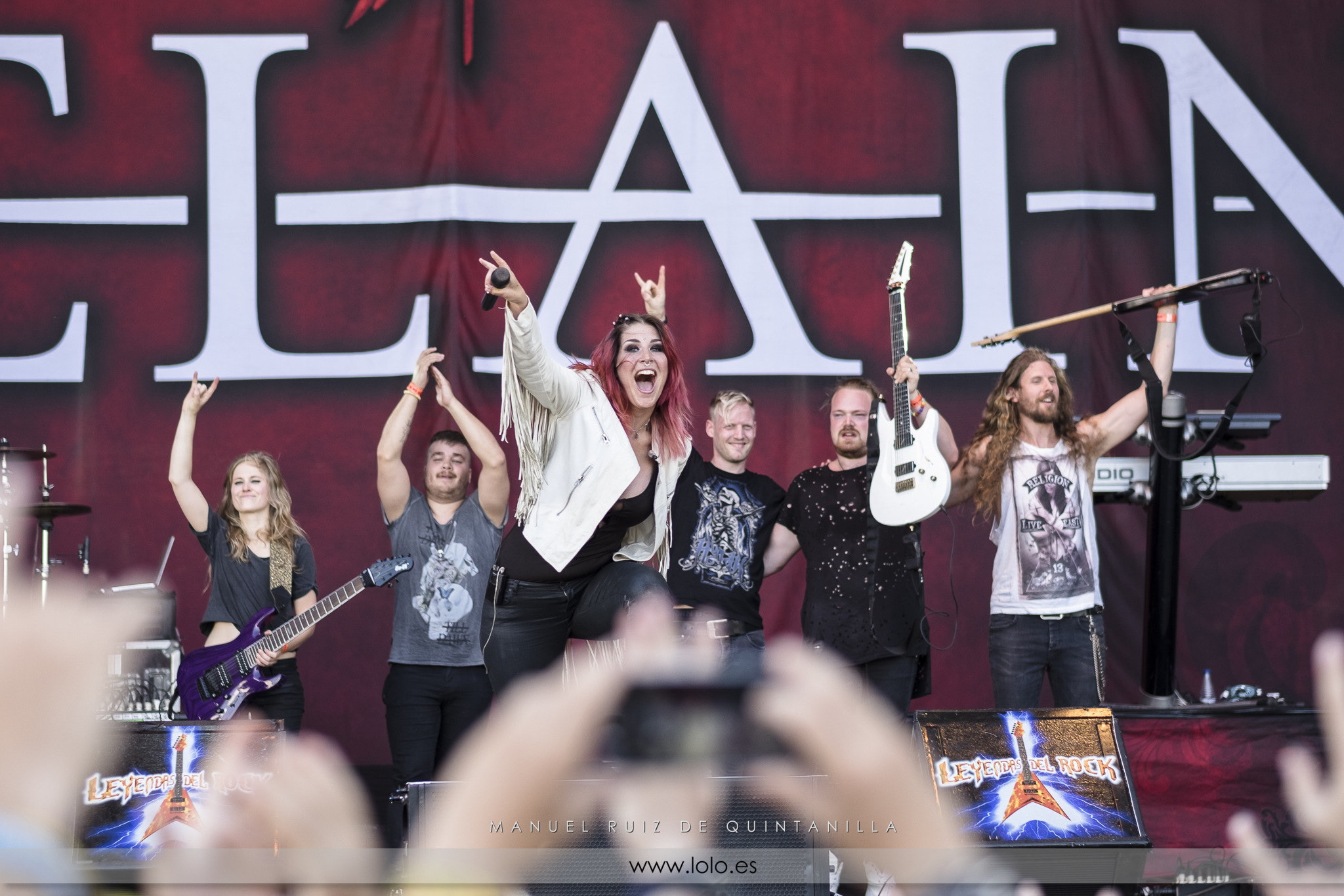 Fujifilm X-T1 + Fujifilm XF 56mm F1.2 R sample photo. Delain at leyendas del rock photography