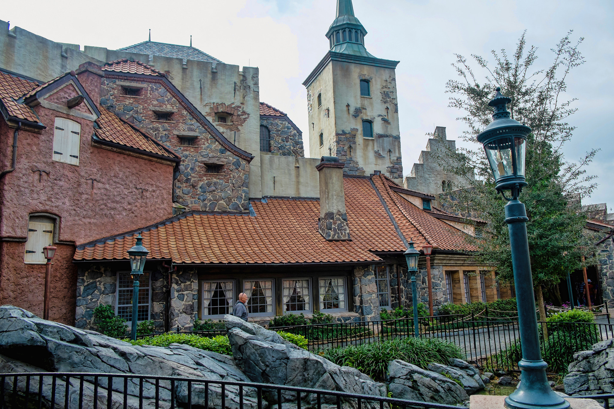 Fujifilm X-E1 + Fujifilm XF 18-55mm F2.8-4 R LM OIS sample photo. Norway epcot photography