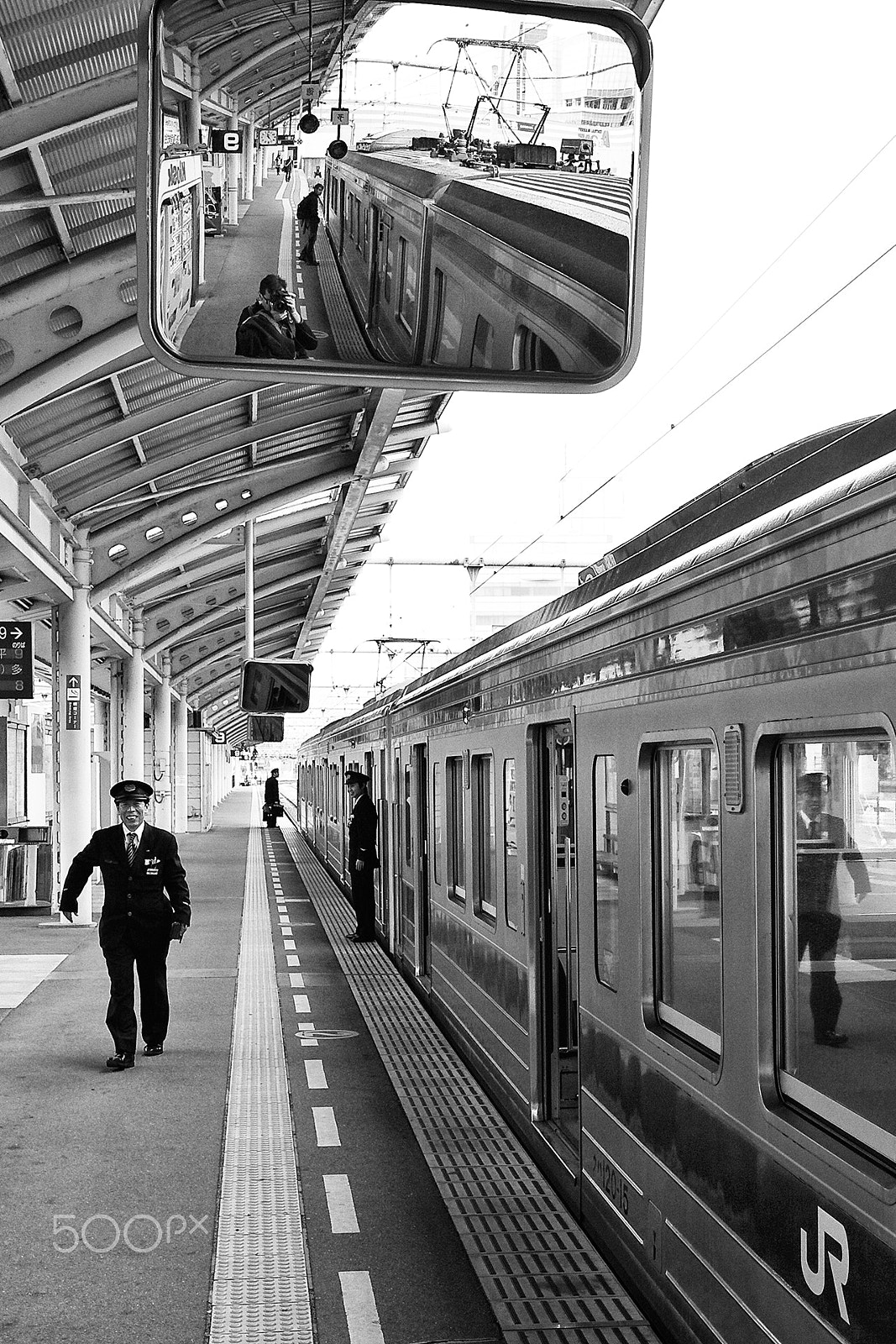 Tokina AT-X Pro 12-24mm F4 (IF) DX sample photo. Japan railways photography