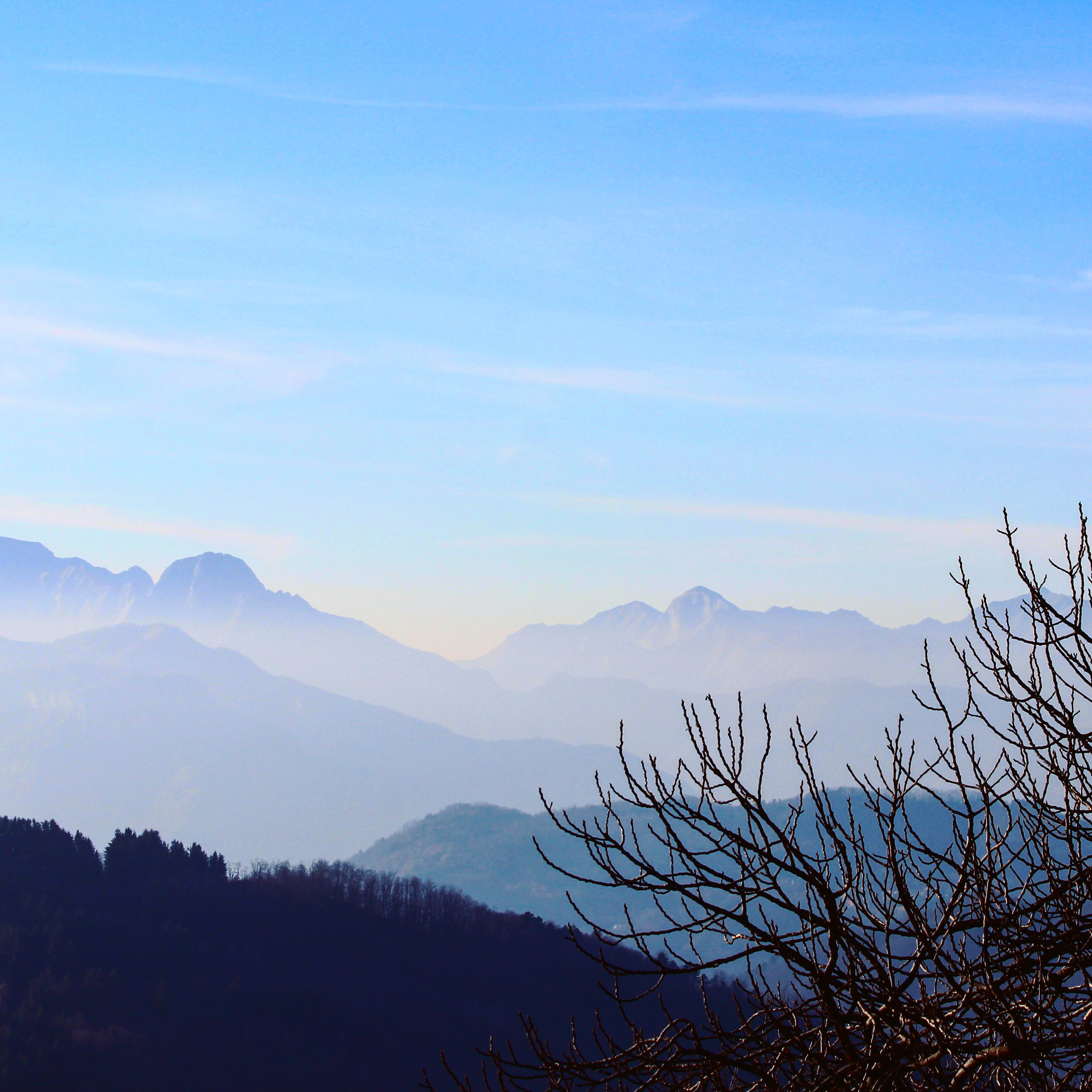 Canon EF 70-300mm F4-5.6 IS USM sample photo. Italy moin photography