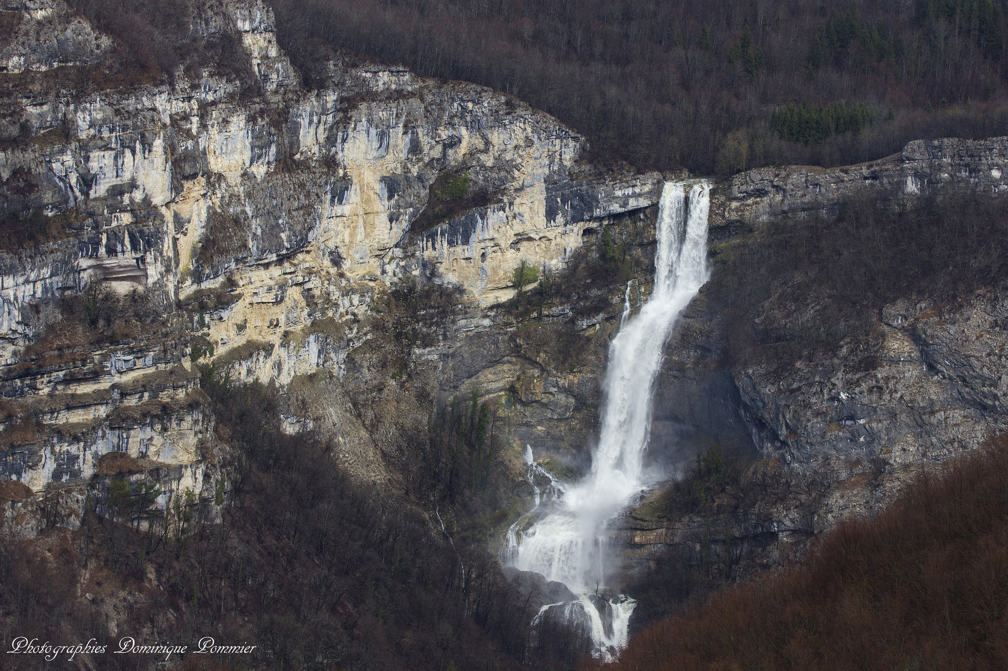 Canon EF 70-200mm F2.8L IS II USM sample photo. Chute d'eau photography